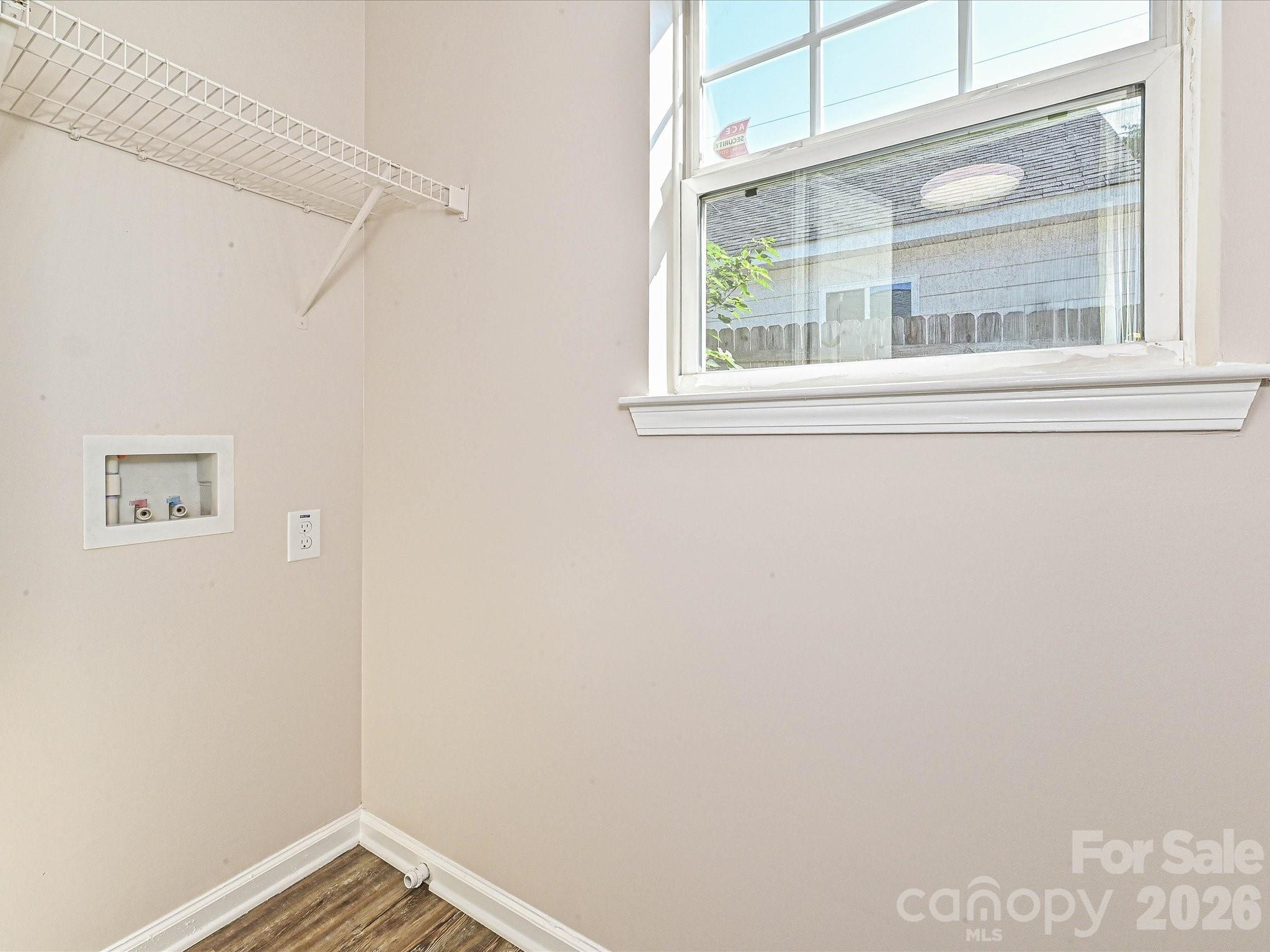 402 Jones Street Property Photo 15