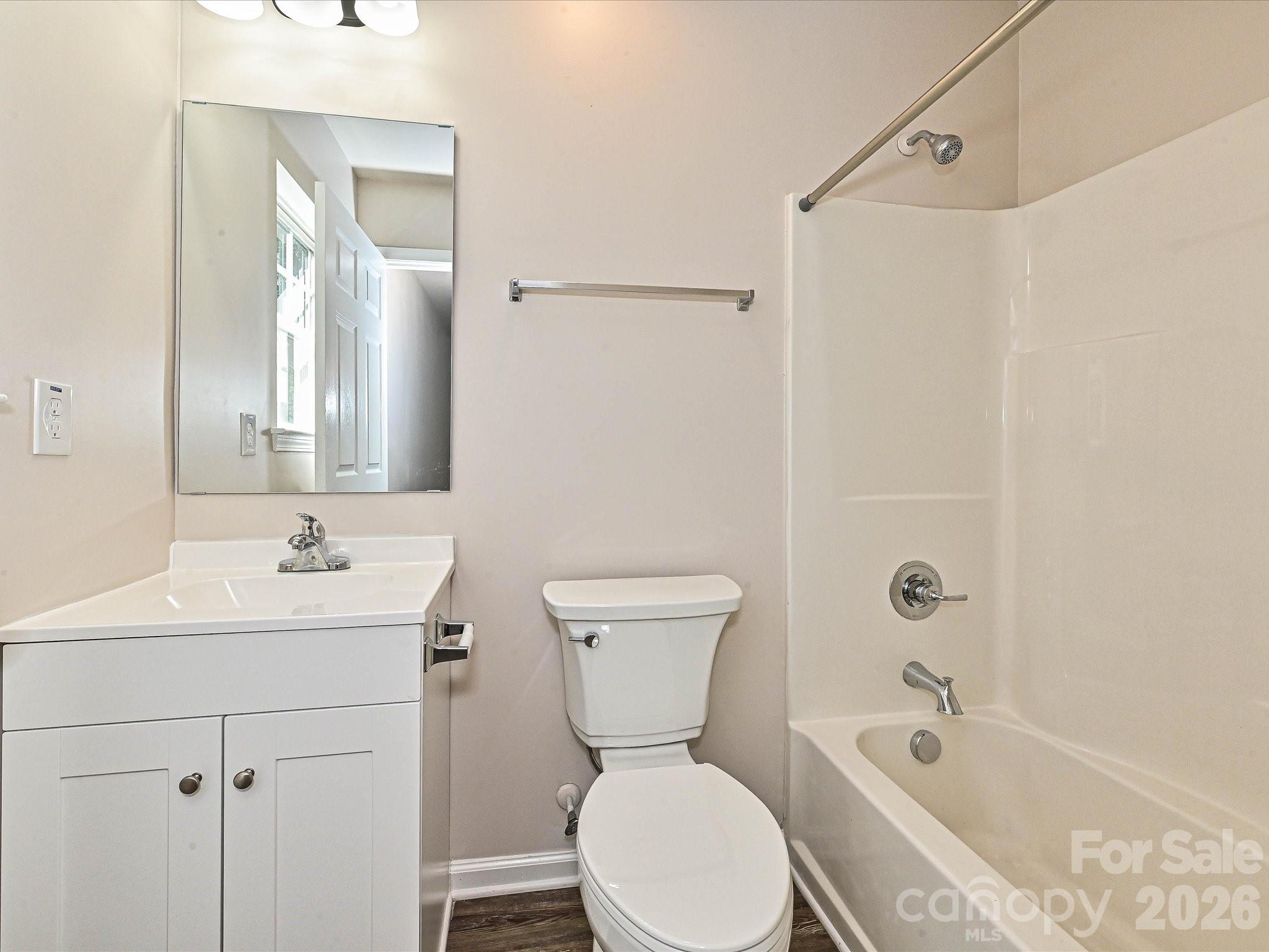 402 Jones Street Property Photo 20