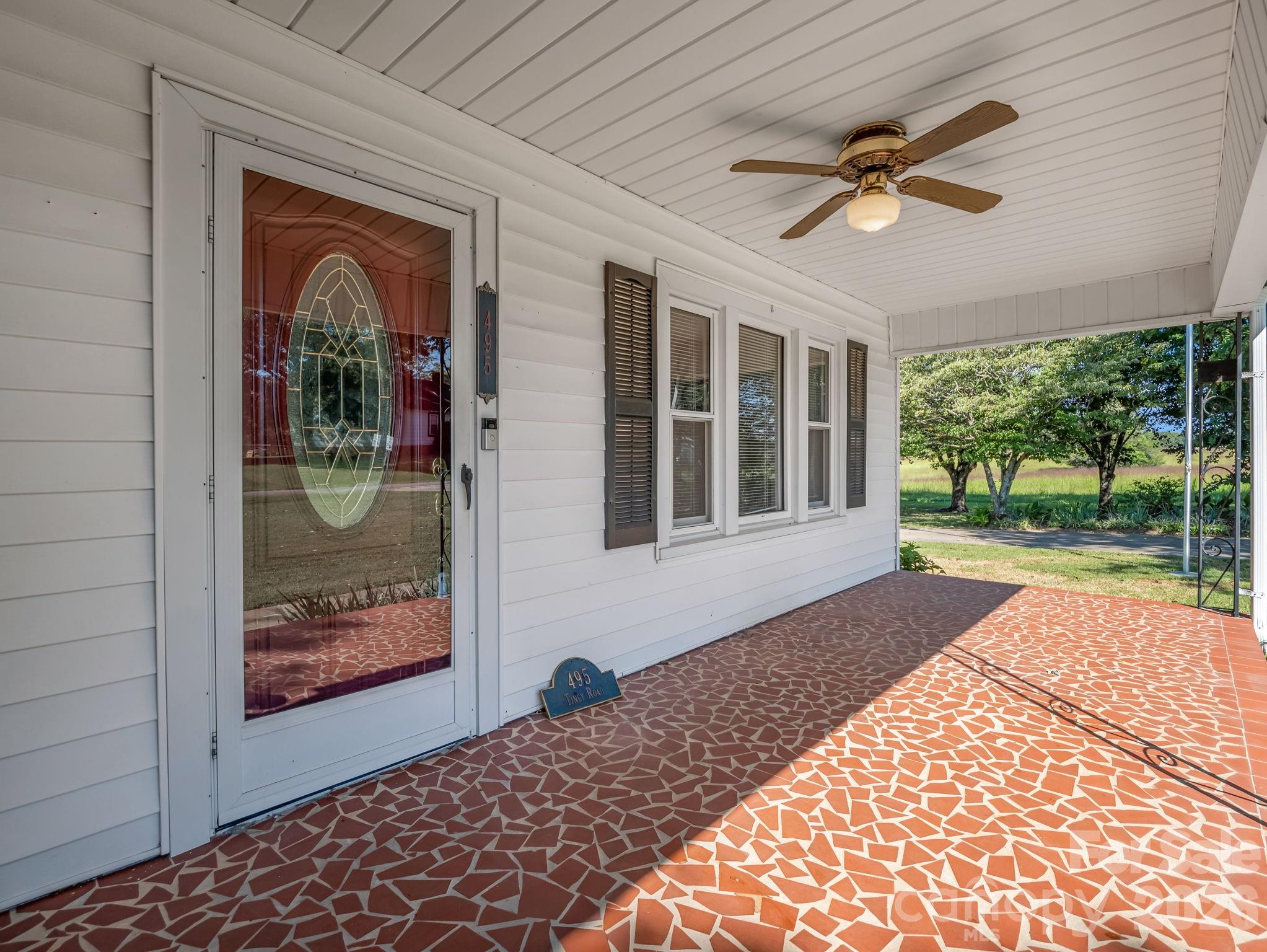 495 Tiney Road Property Photo 10