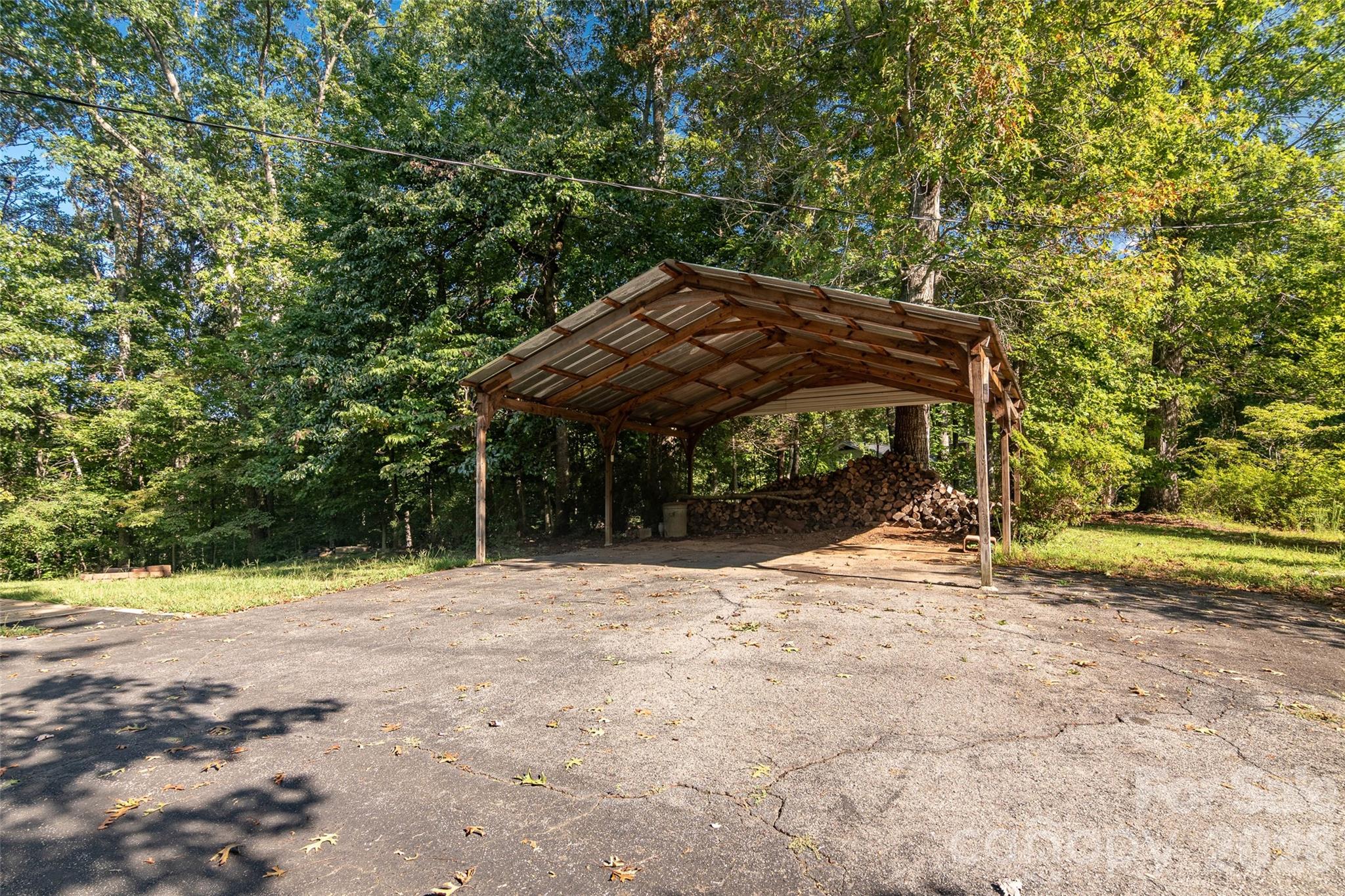 235 Landis Road Property Photo 7