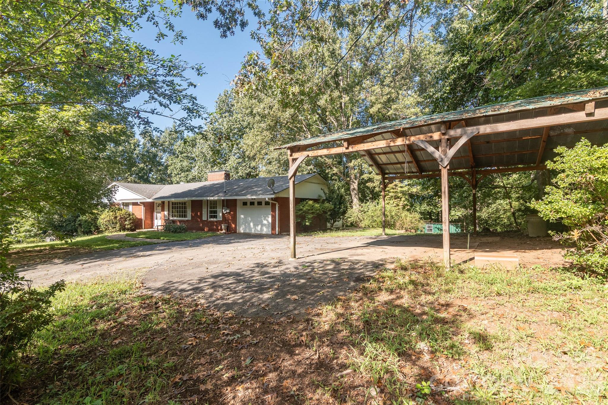 235 Landis Road Property Photo 8