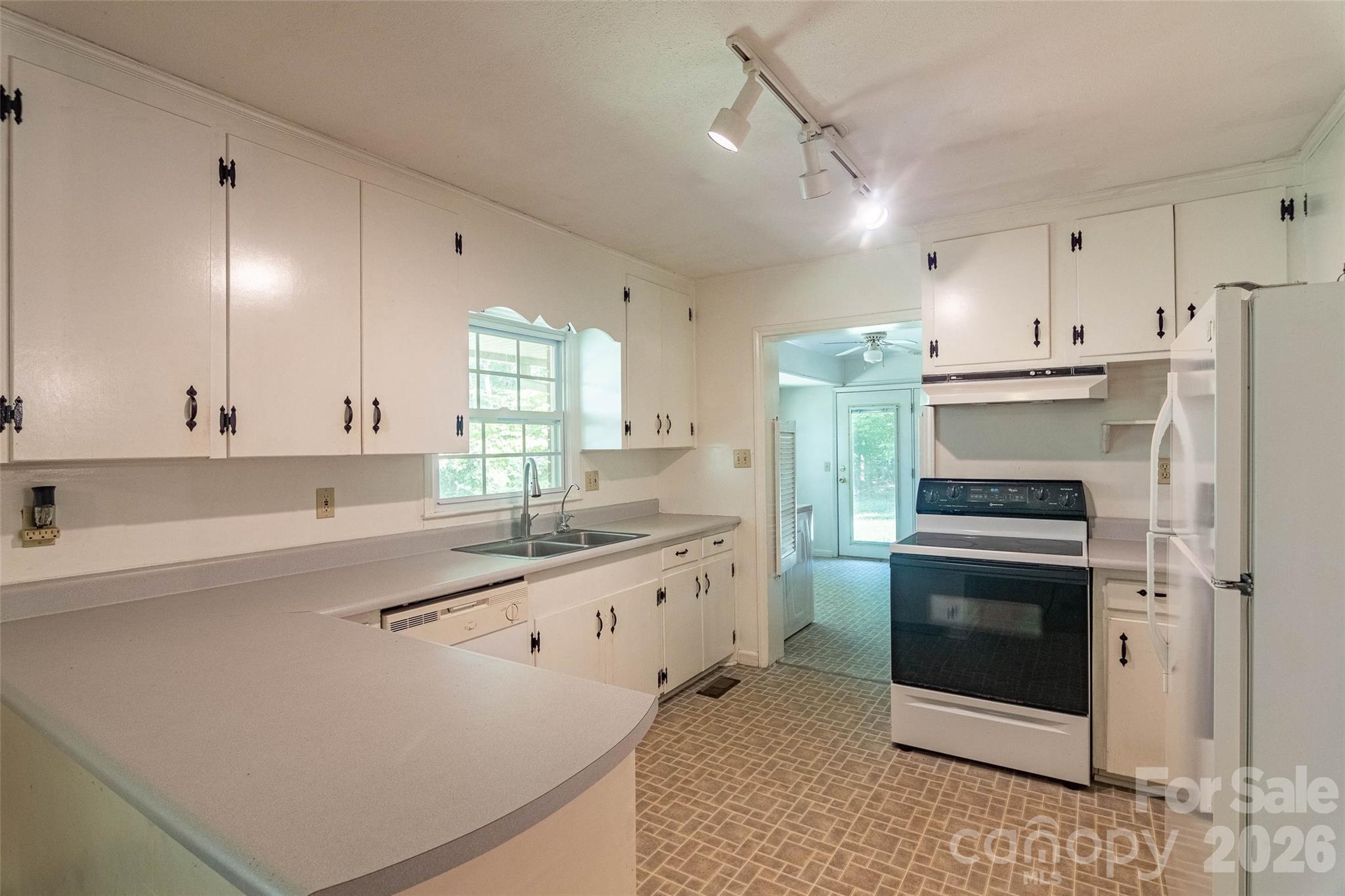 235 Landis Road Property Photo 16