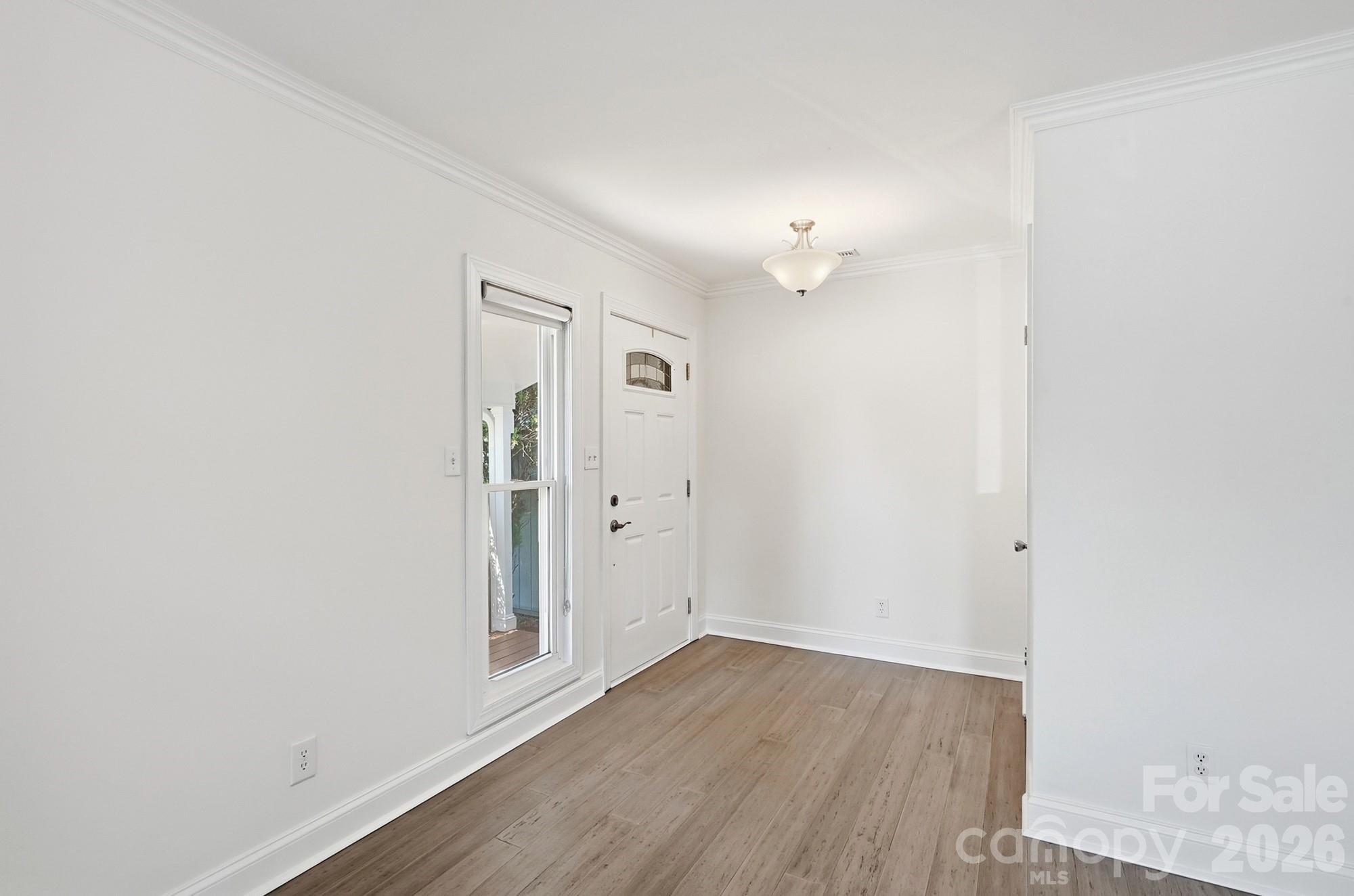 3022 Point Clear Drive Property Photo 8