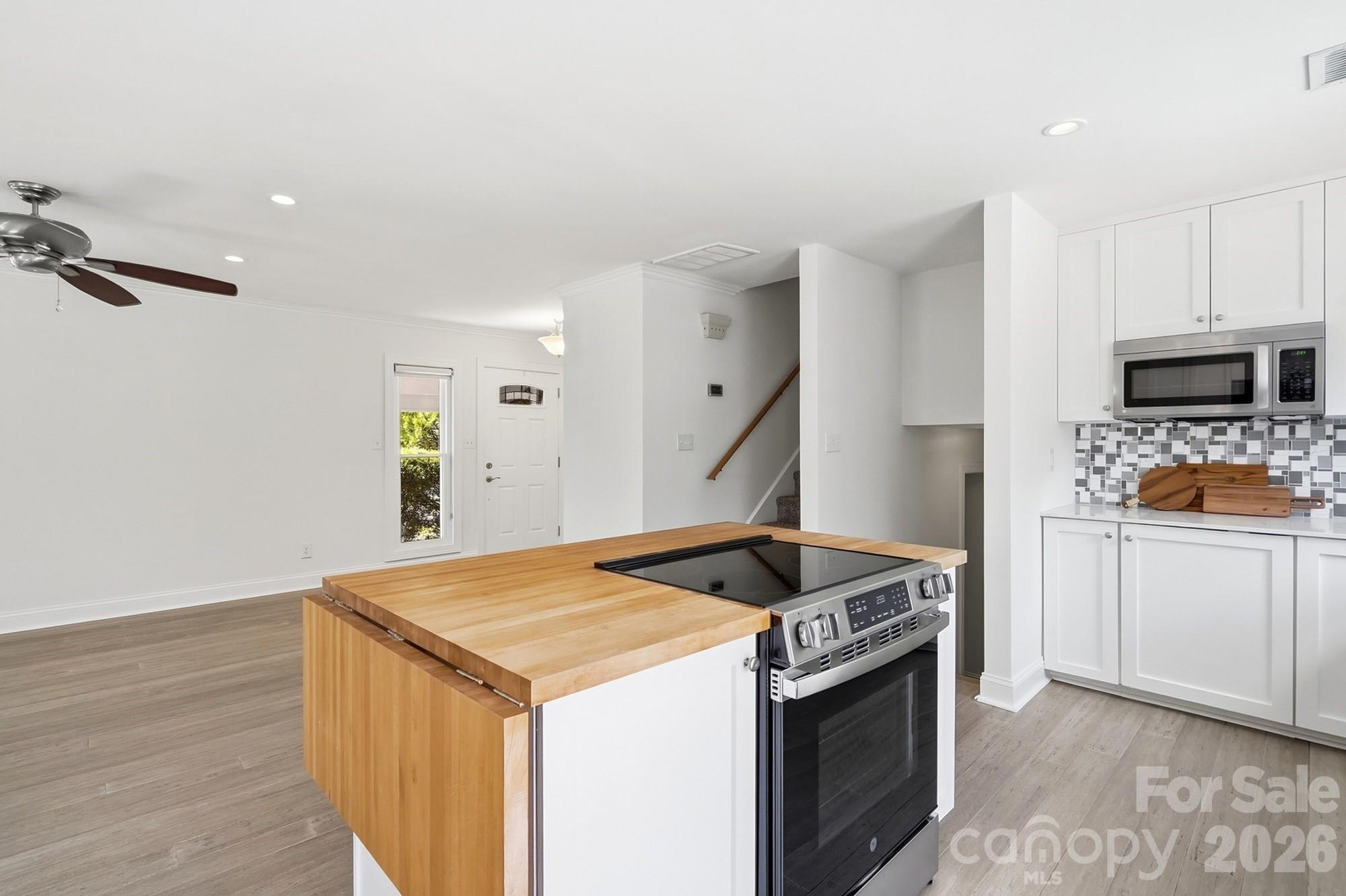 3022 Point Clear Drive Property Photo 11