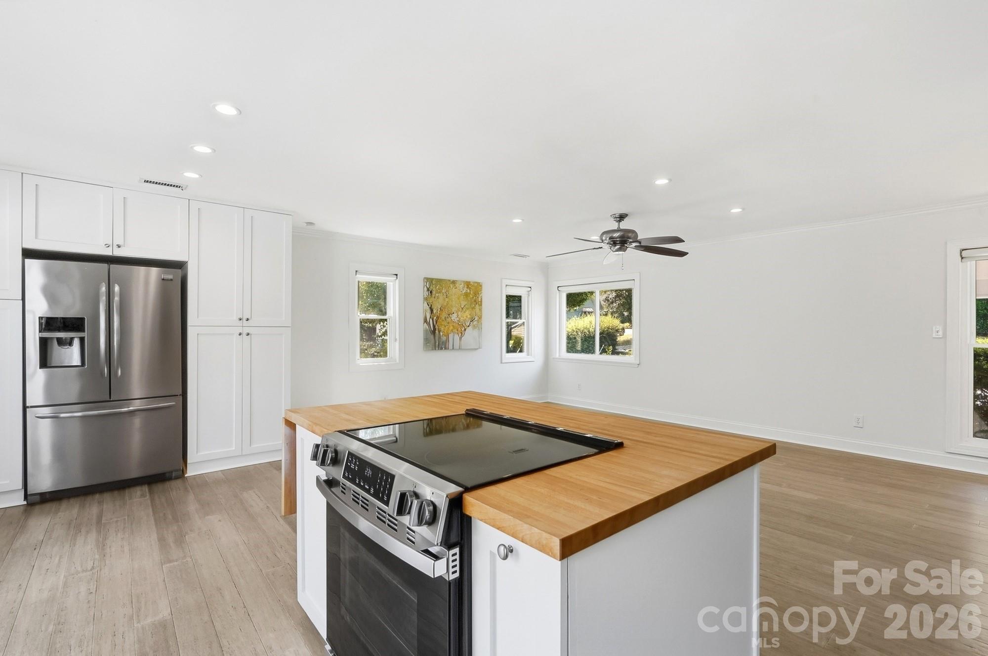 3022 Point Clear Drive Property Photo 13