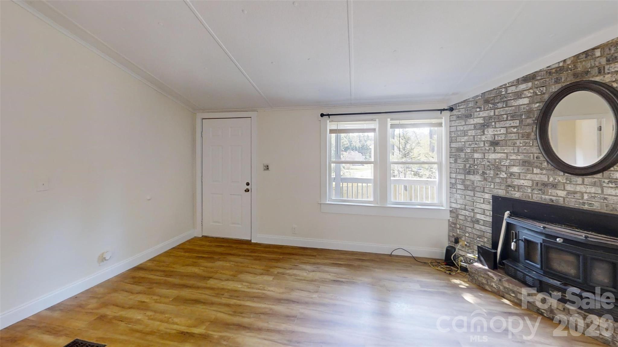 7 Fieldtop Lane Property Photo 8