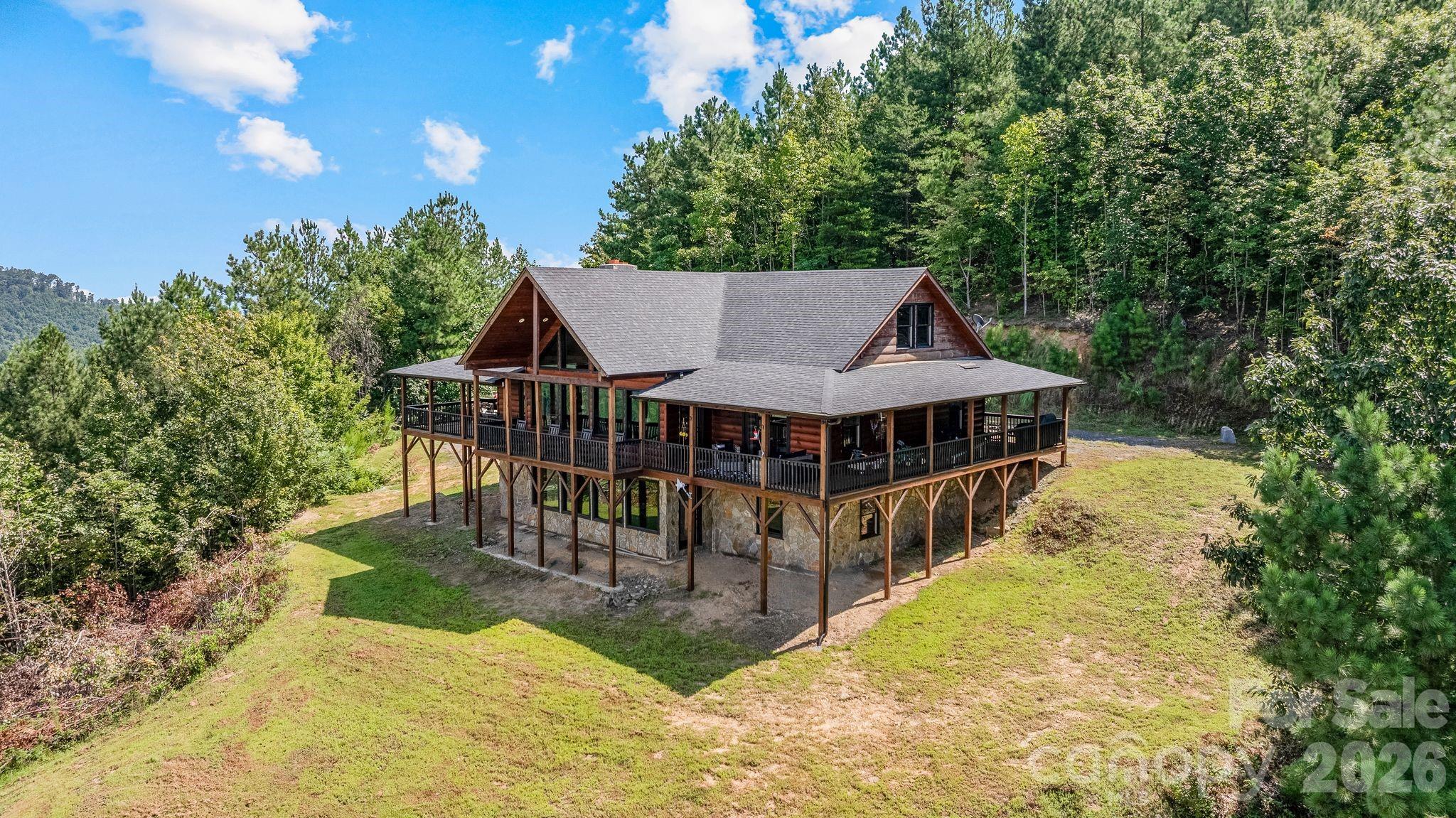 84 Mountain Top Drive Property Photo 1