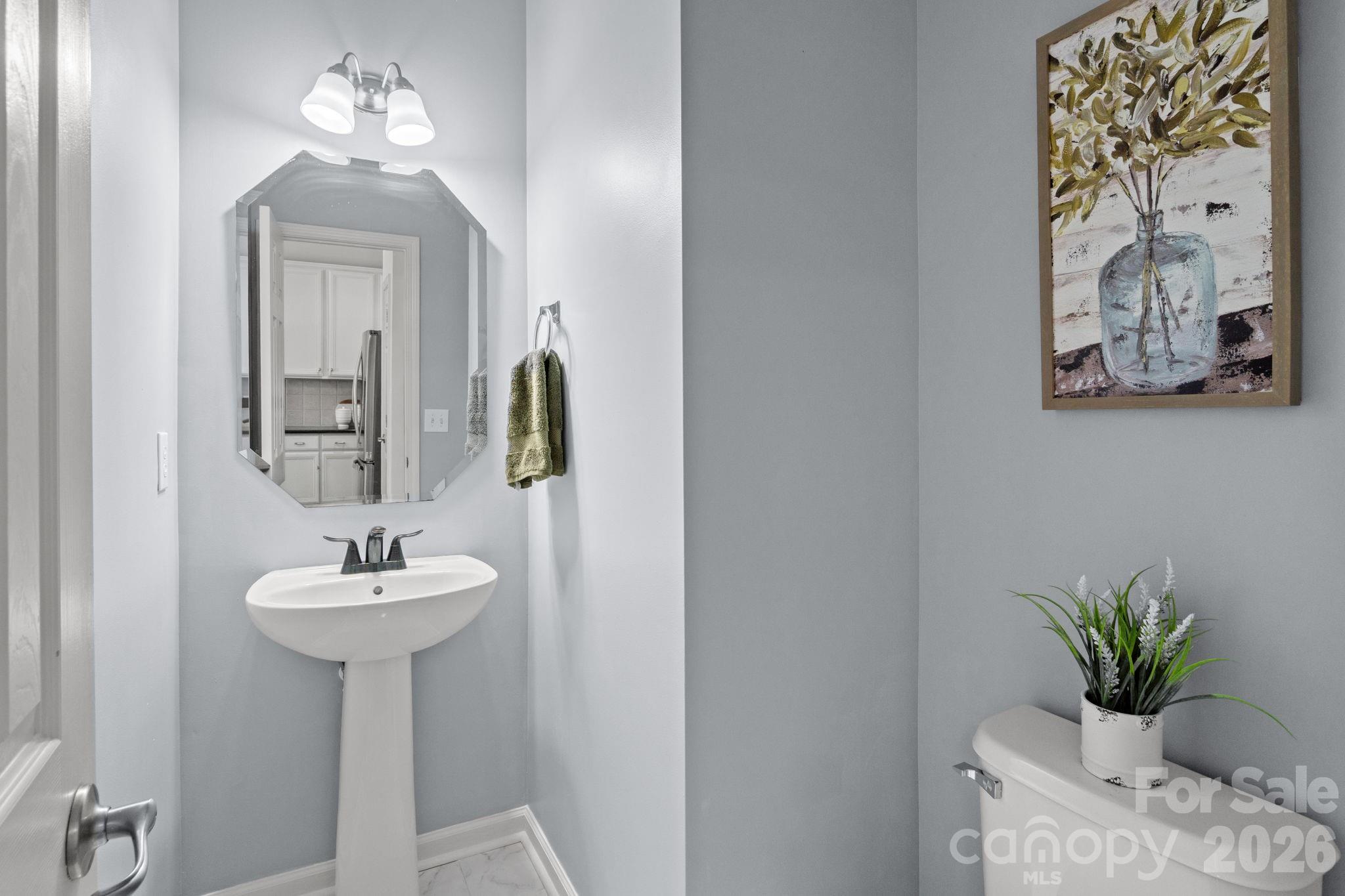 9810 Kings Parade Boulevard Property Photo 10