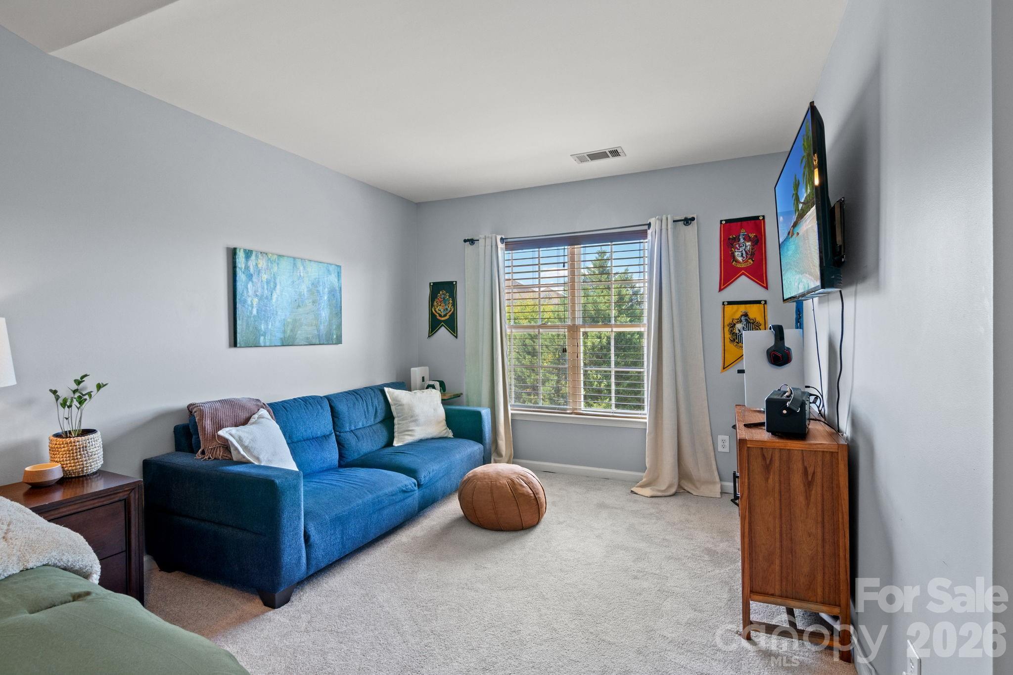 9810 Kings Parade Boulevard Property Photo 20