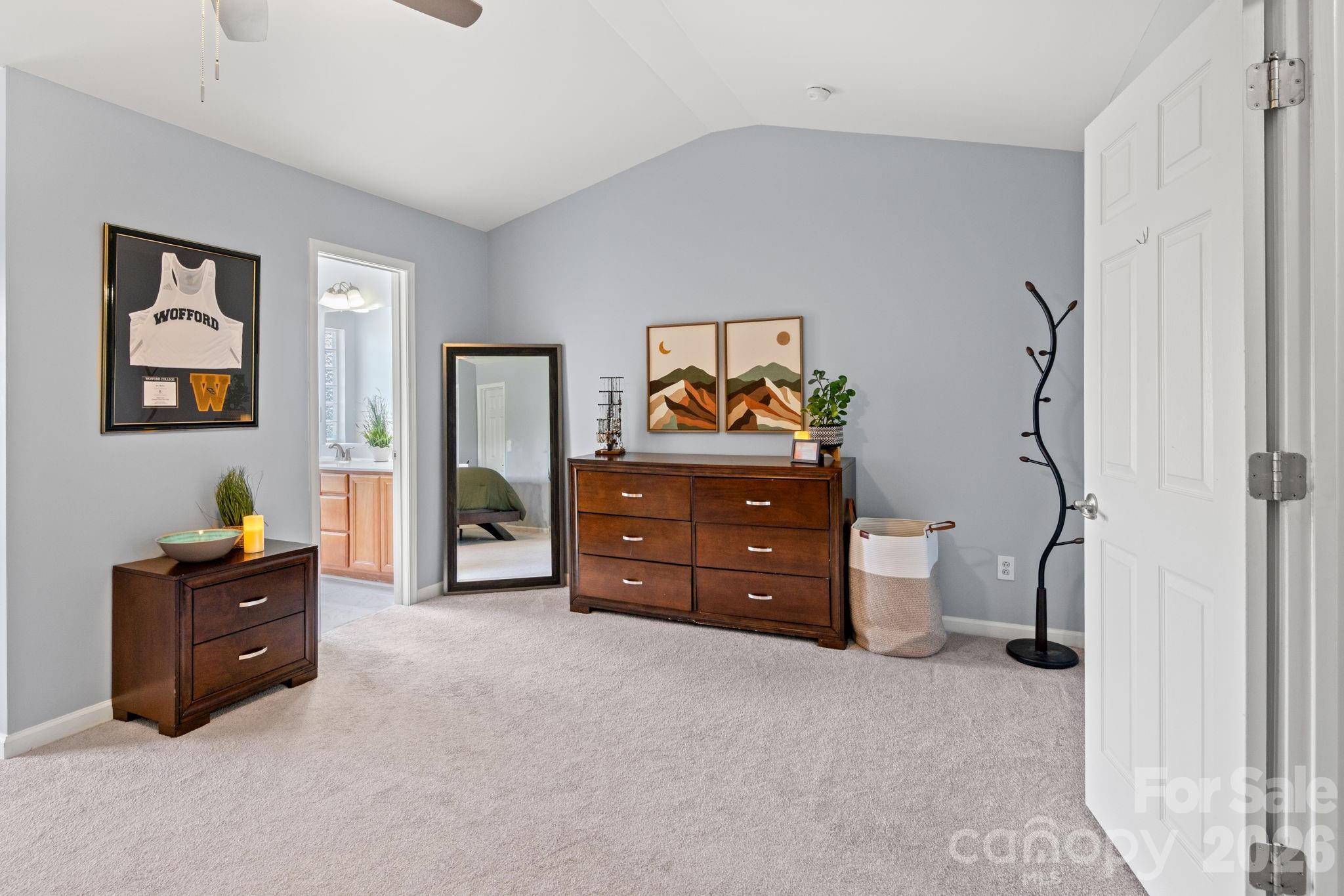 9810 Kings Parade Boulevard Property Photo 21