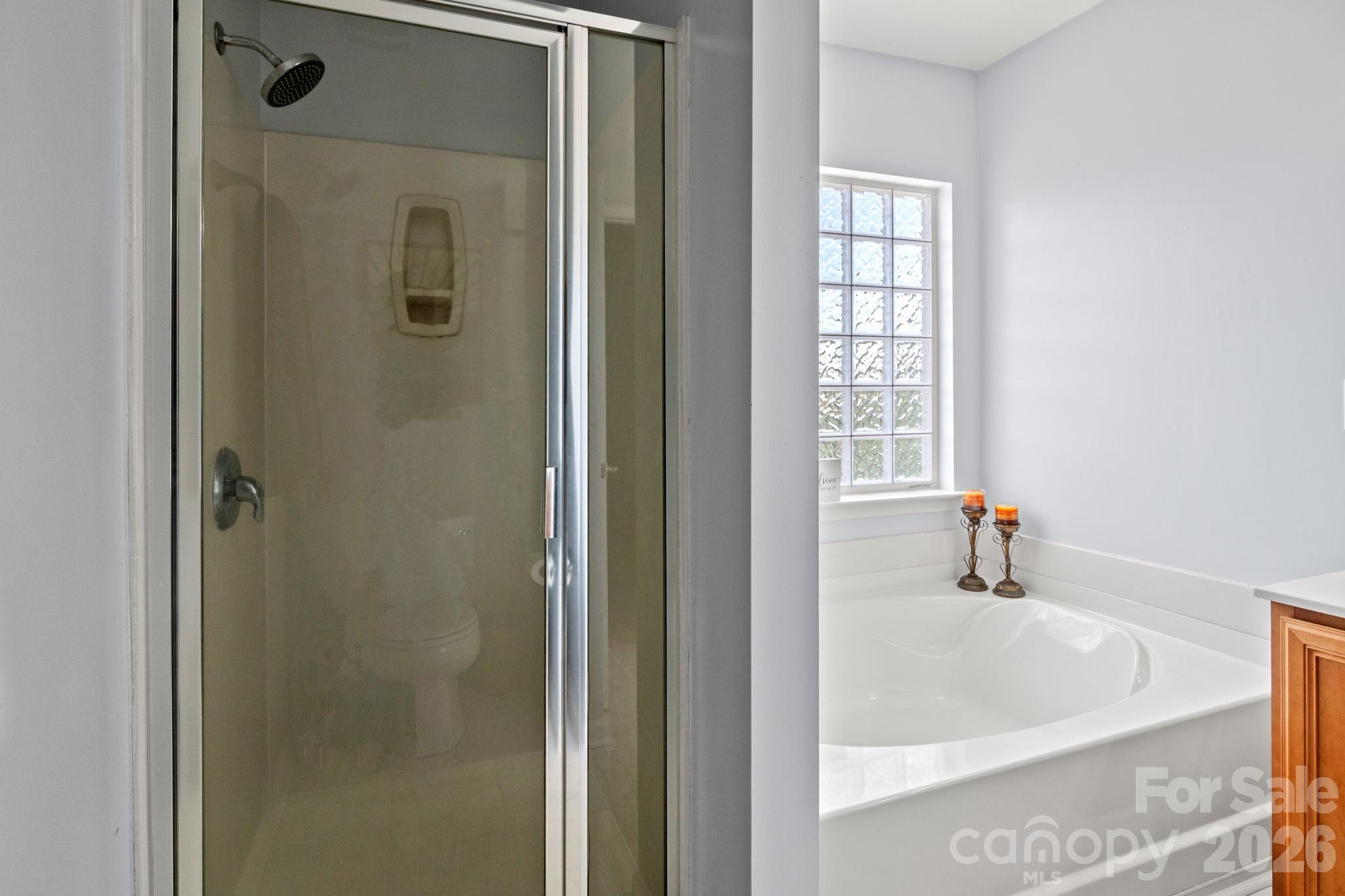 9810 Kings Parade Boulevard Property Photo 23