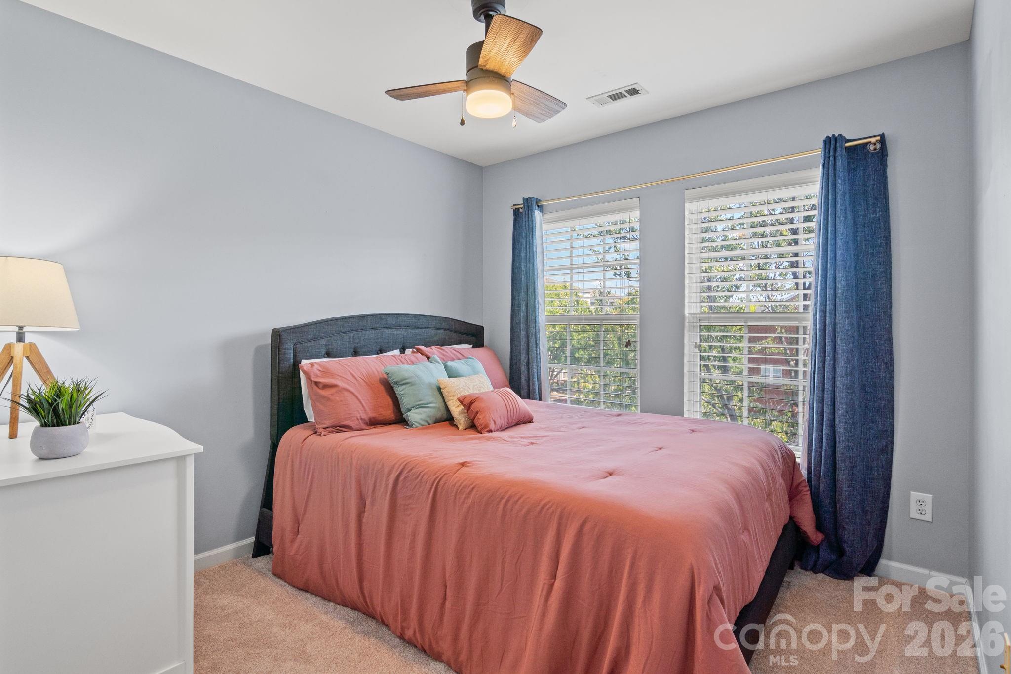 9810 Kings Parade Boulevard Property Photo 27