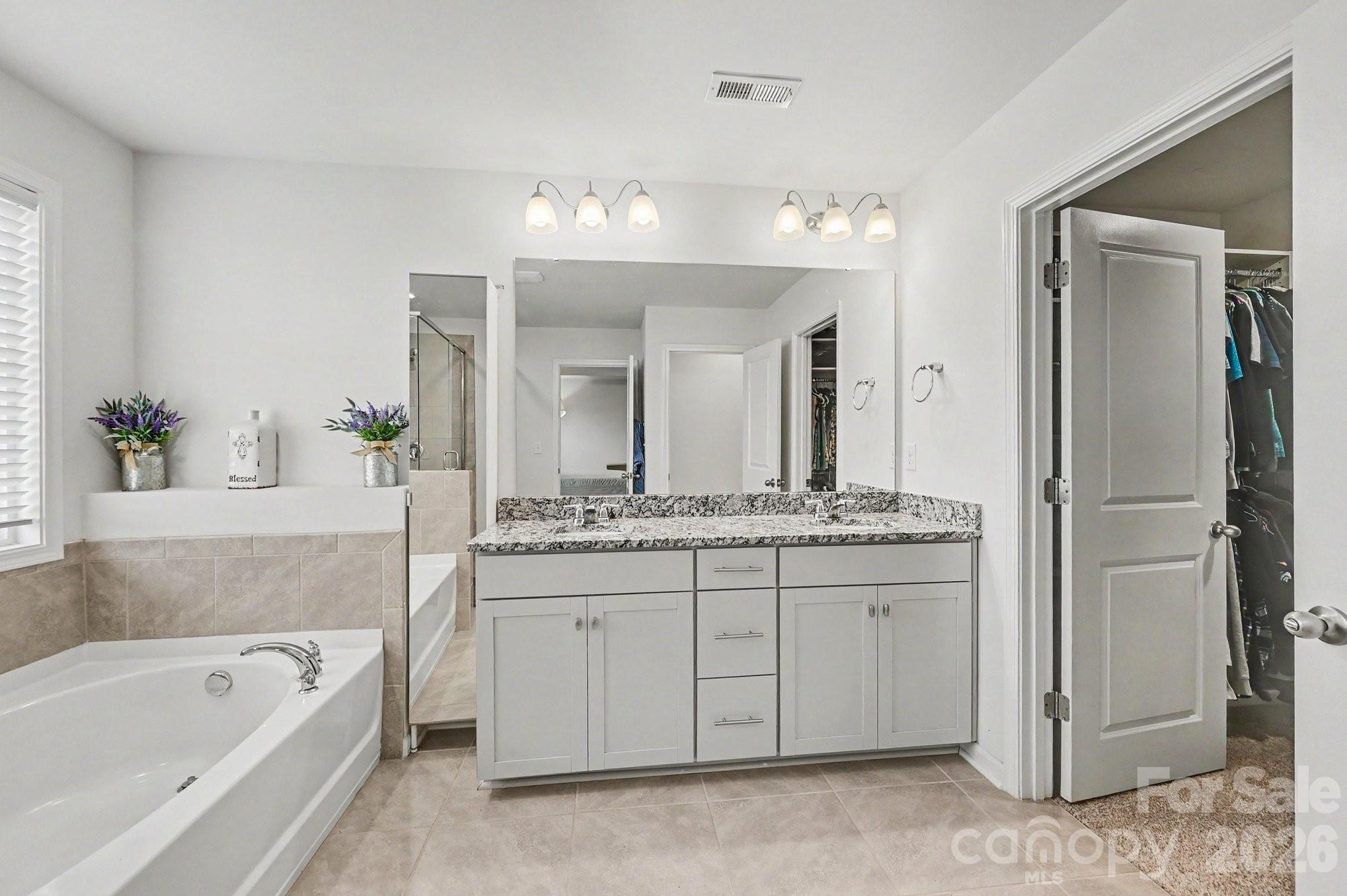 5710 Rainbow Lane Property Photo 17