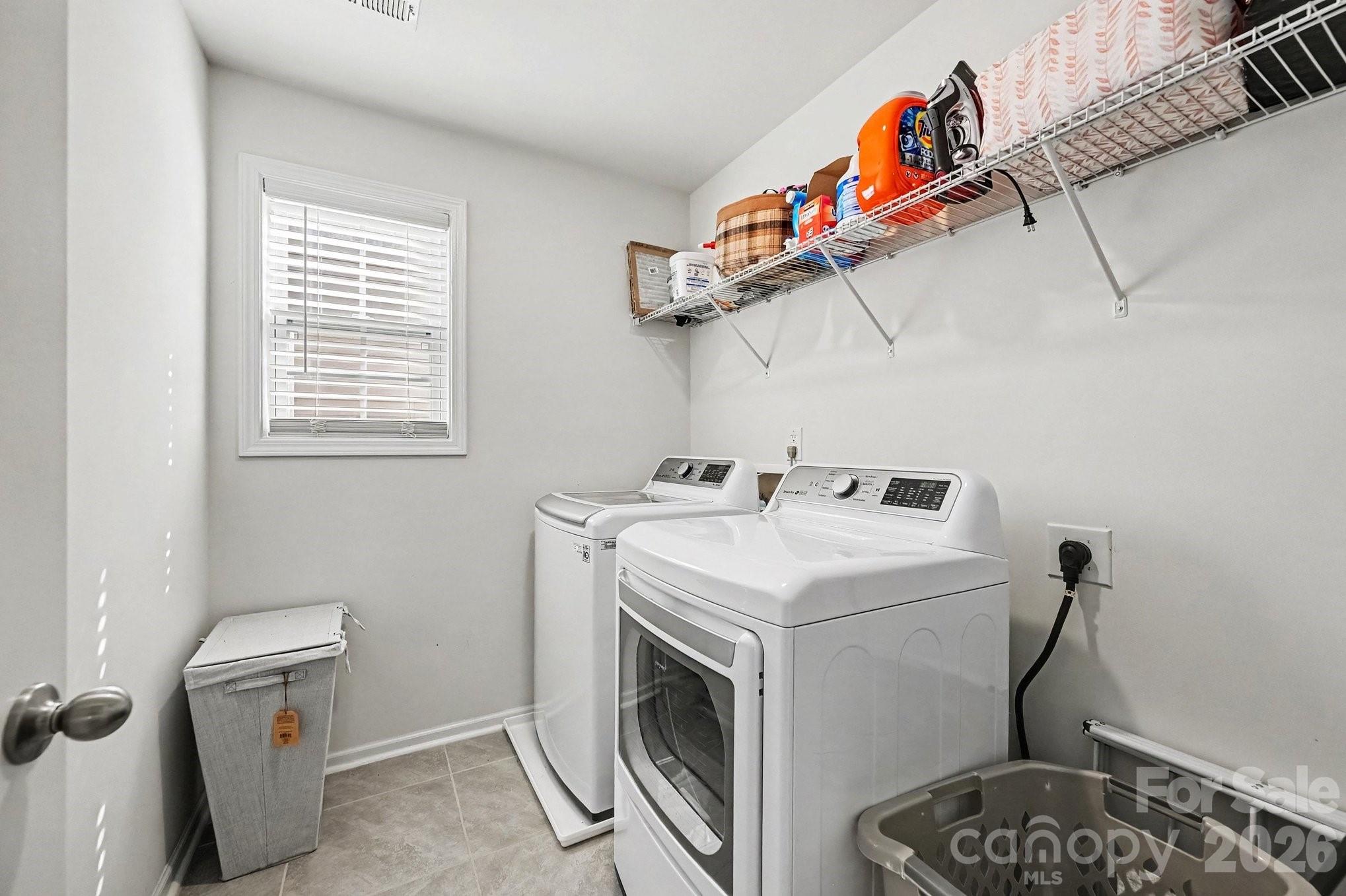 5710 Rainbow Lane Property Photo 24