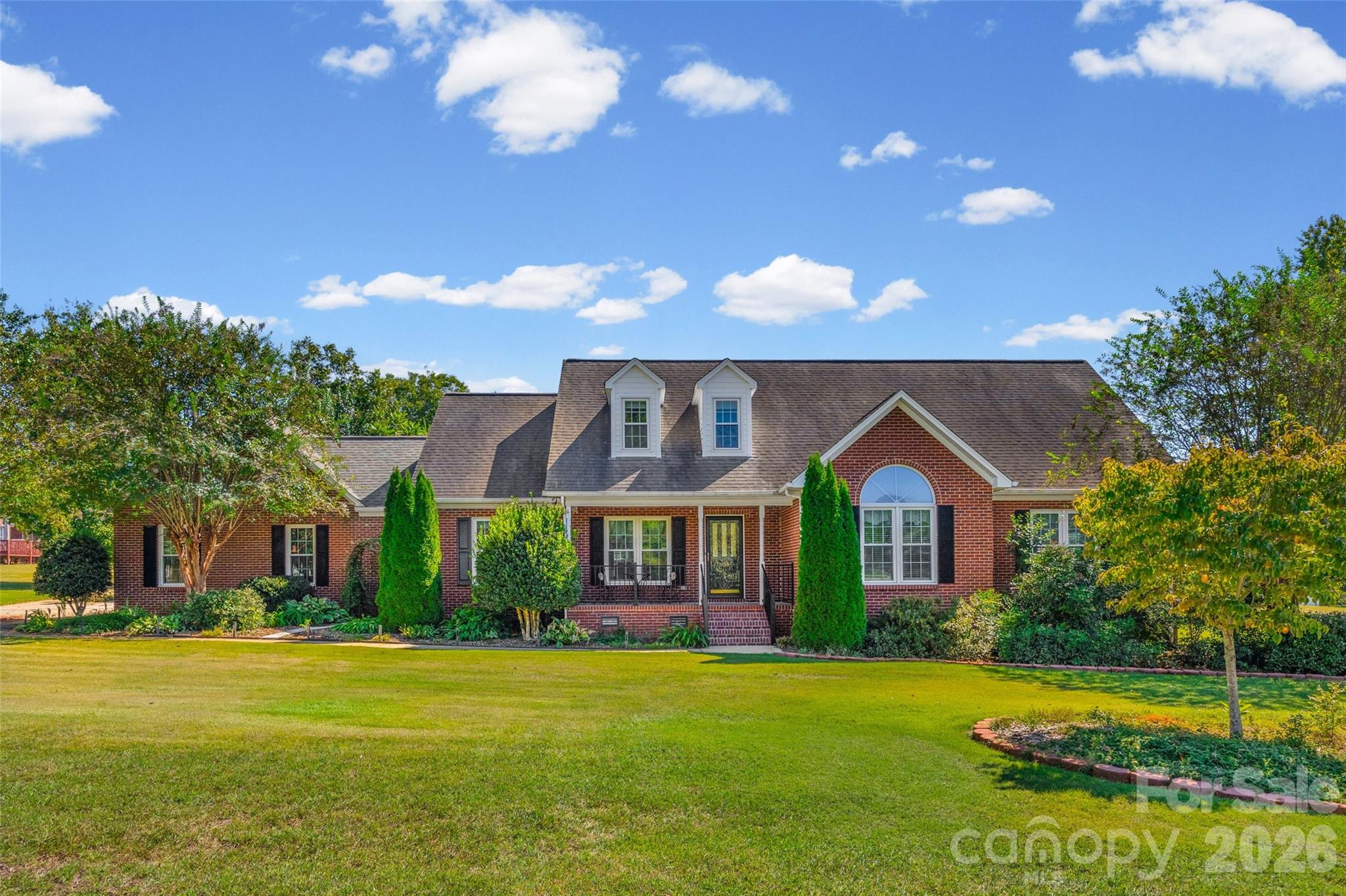 705 Carrollton Place Property Photo 1
