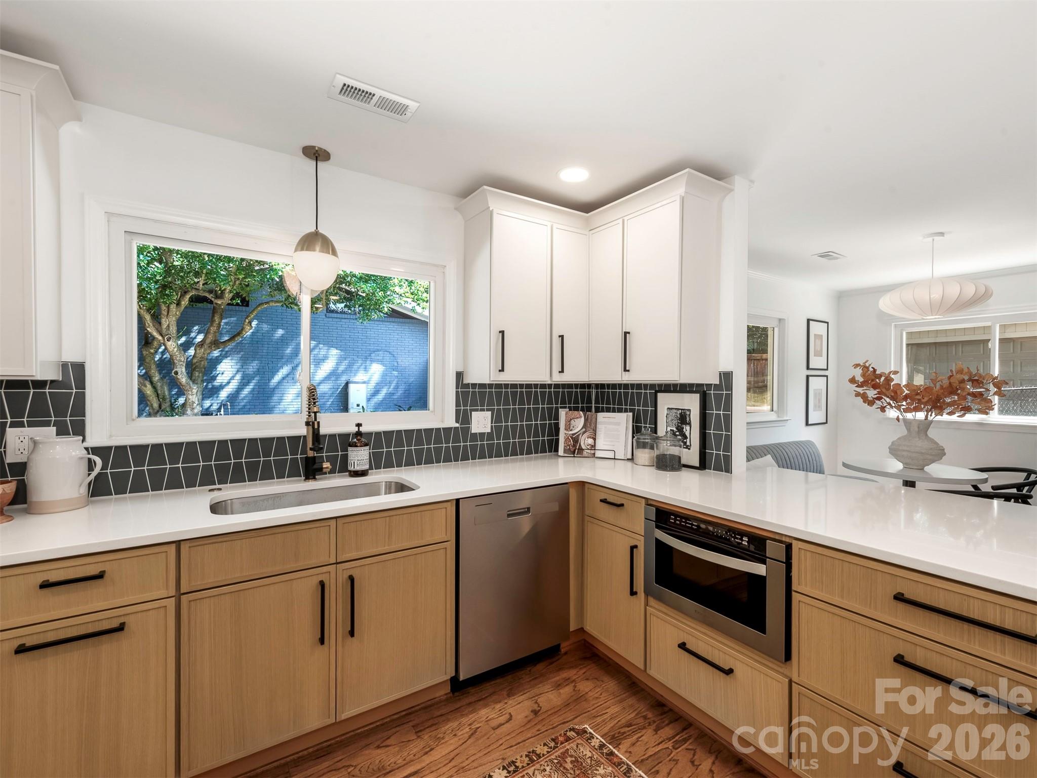 3717 Flowerfield Road Property Photo 1