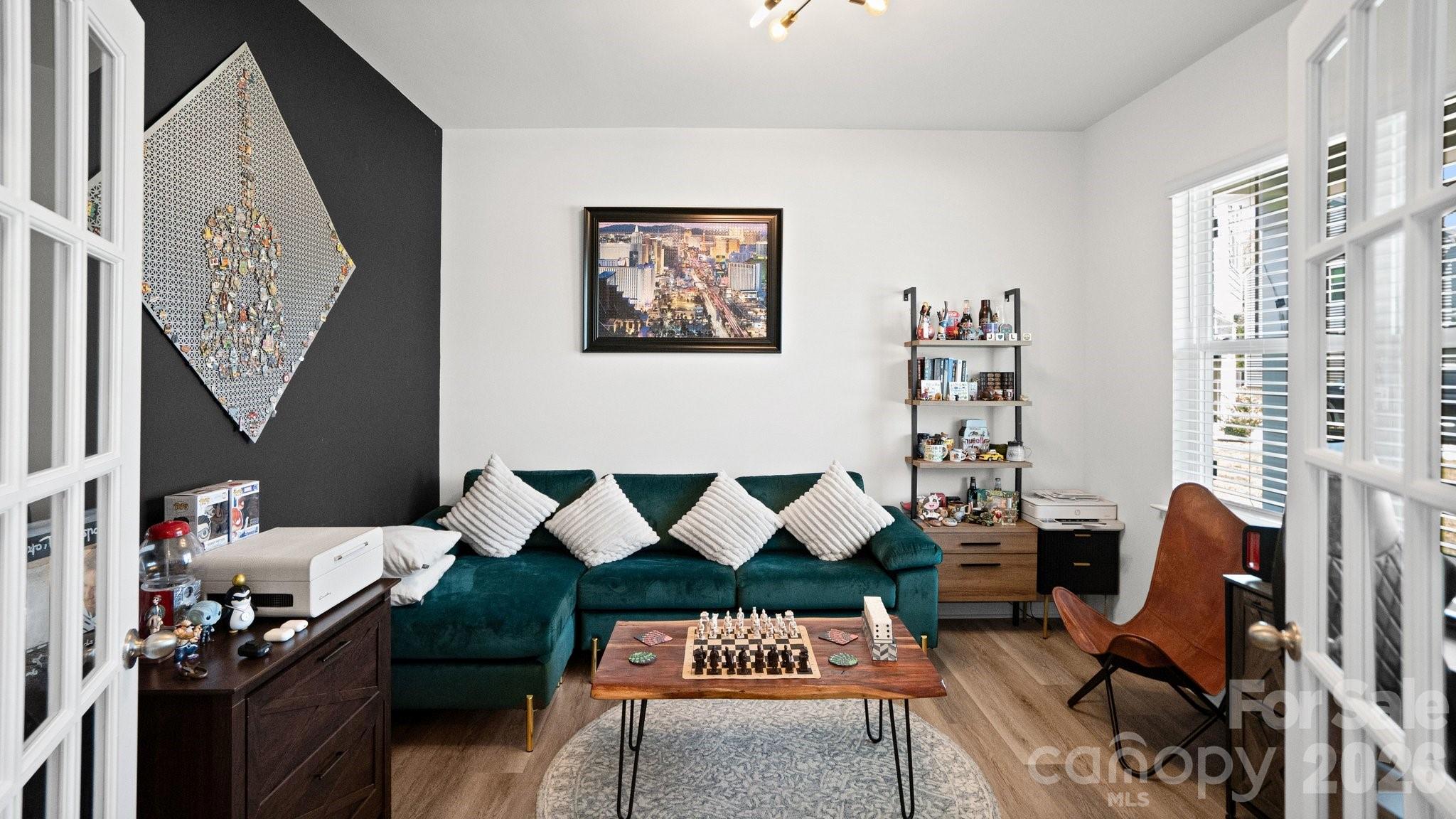 3450 Buck Court Property Photo 4