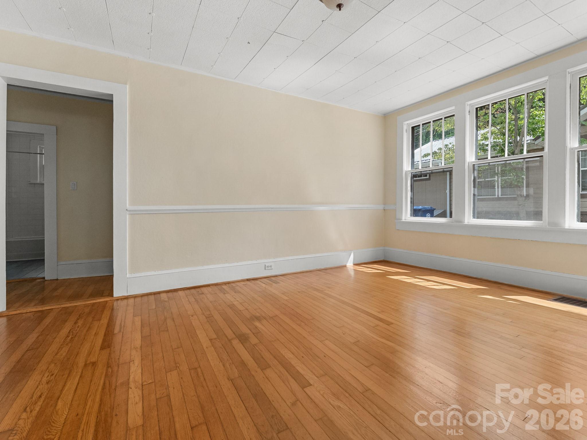 31 Dorchester Avenue Property Photo 10