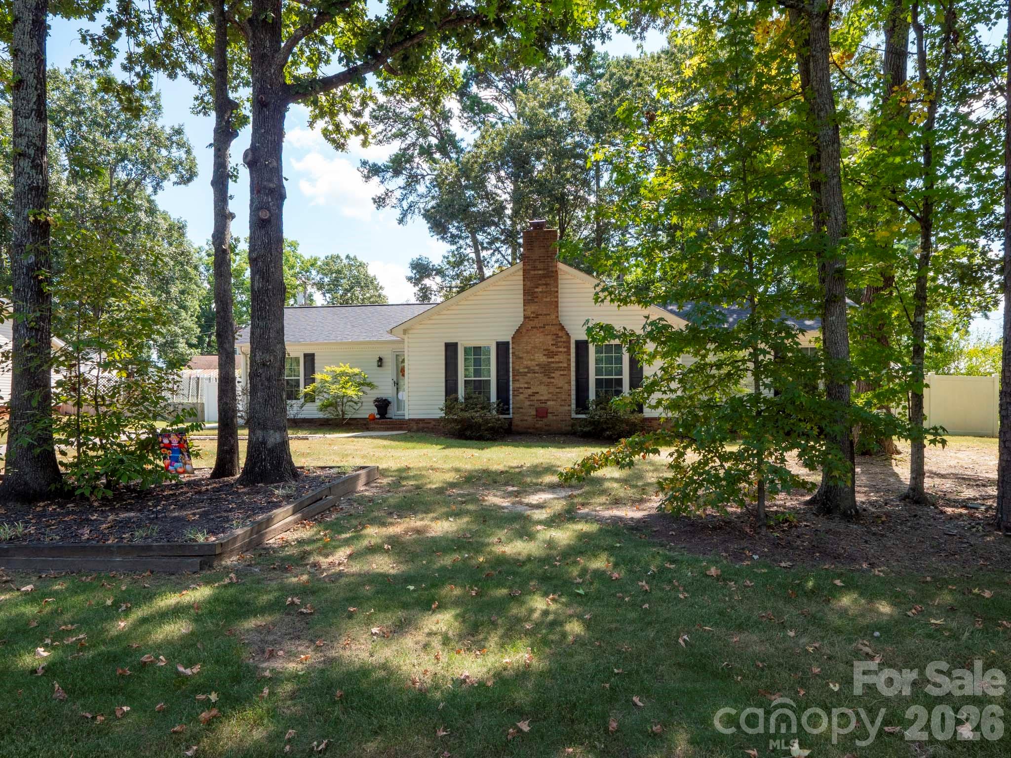 6412 Clearwater Drive Property Photo 1