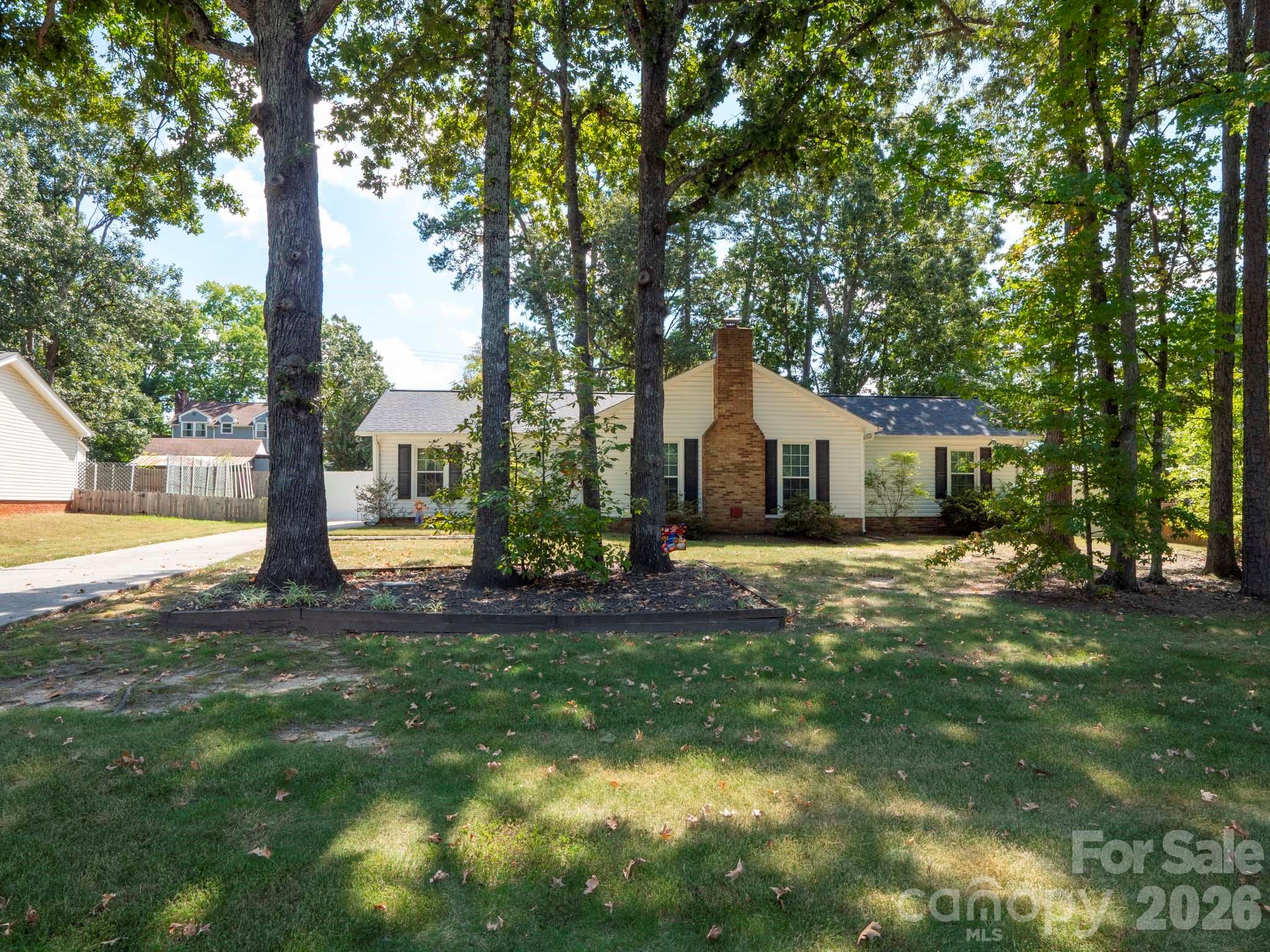 6412 Clearwater Drive Property Photo 1