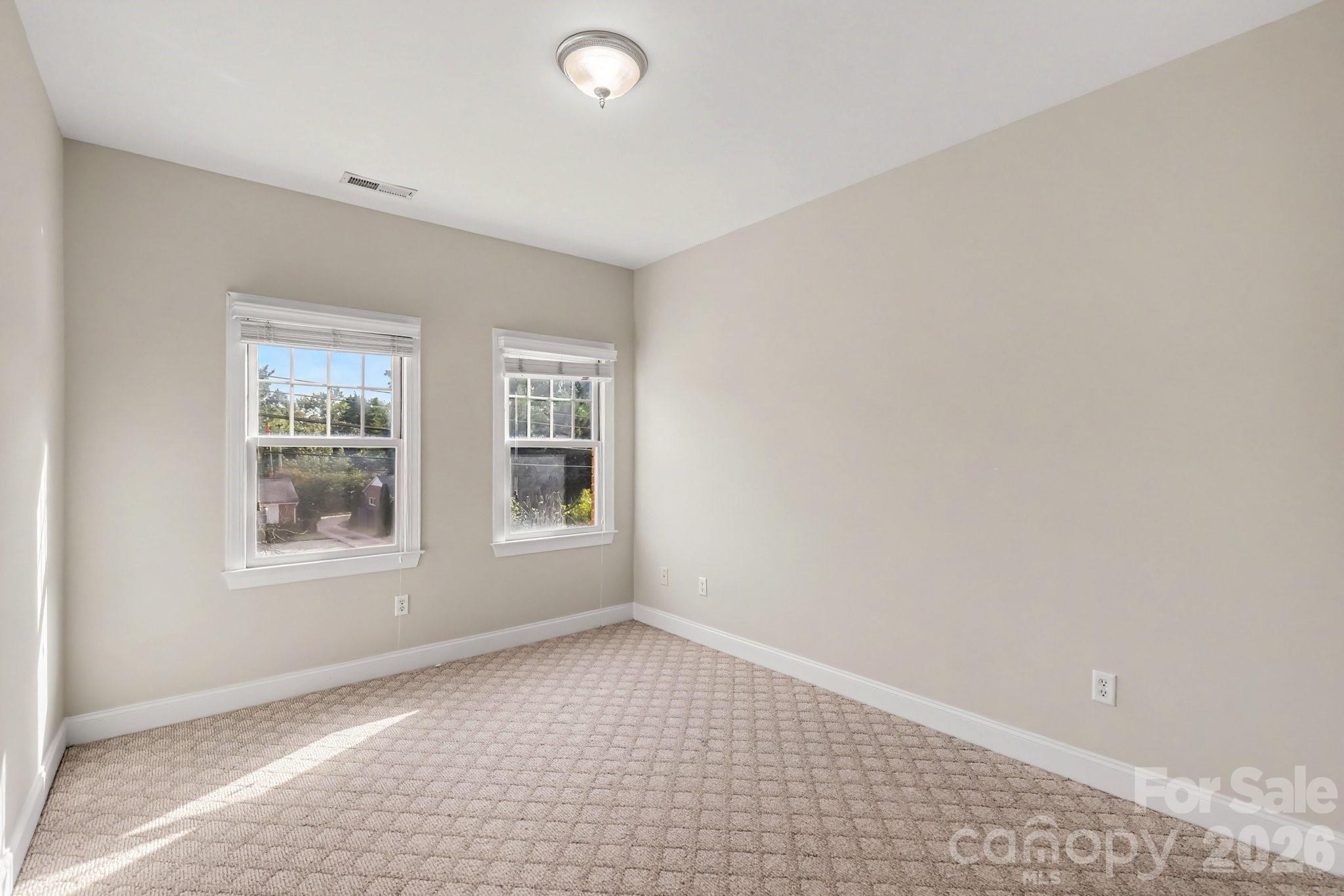 4670 Dabney Vigor Drive Property Photo 30