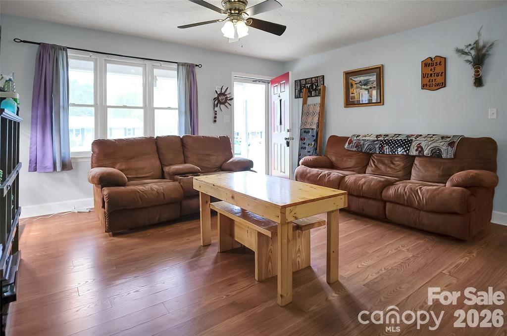 106 Clearview Drive Property Photo 8