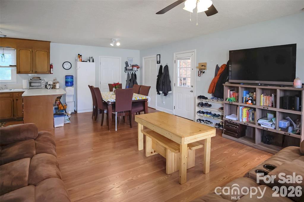 106 Clearview Drive Property Photo 9
