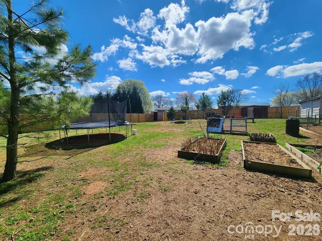 106 Clearview Drive Property Photo 28