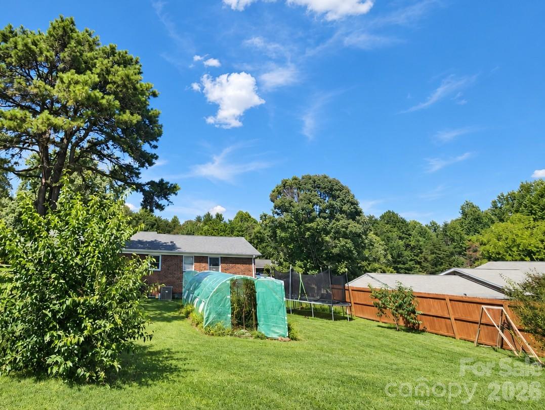 106 Clearview Drive Property Photo 34