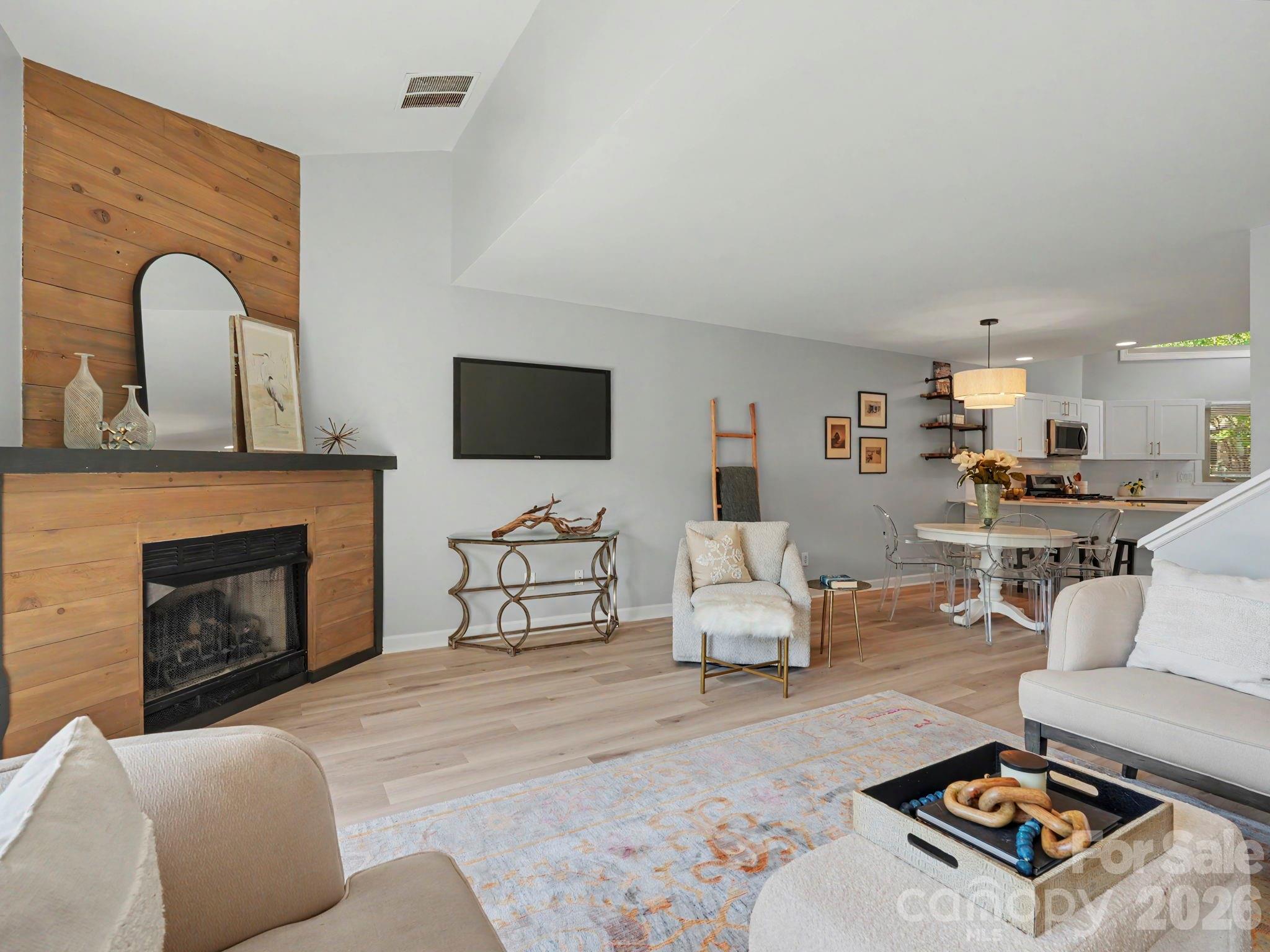 14546 Waterside Drive Property Photo 10