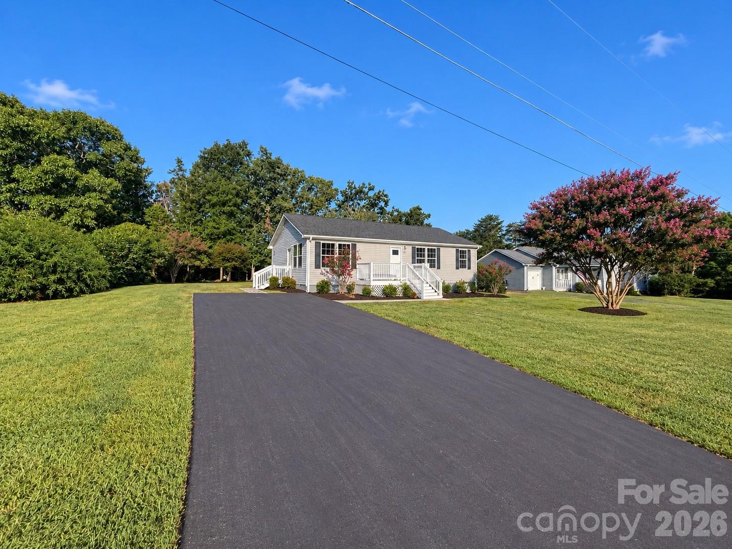 5217 Canterbury Drive Property Photo 3