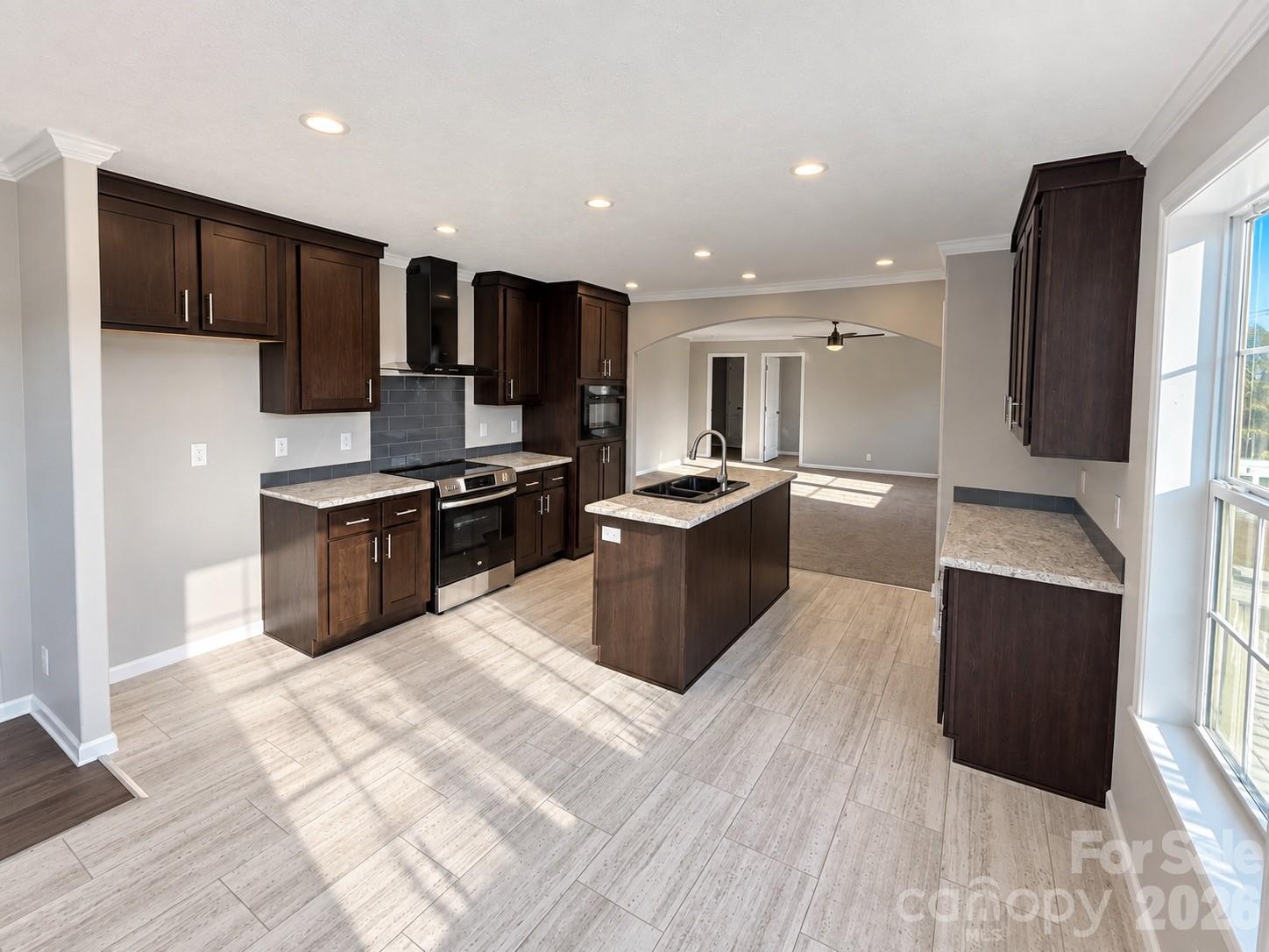 5217 Canterbury Drive Property Photo 10