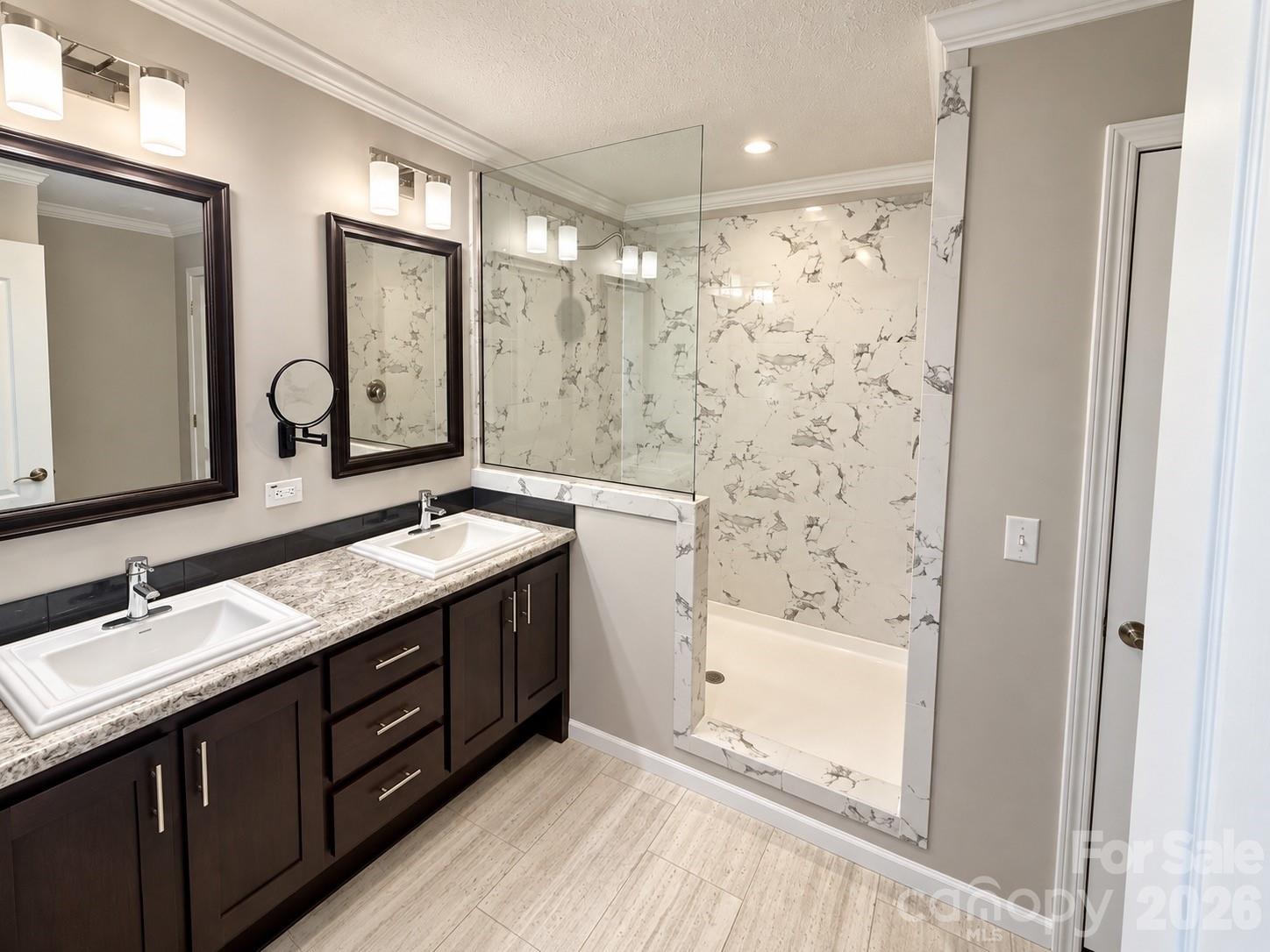 5217 Canterbury Drive Property Photo 14