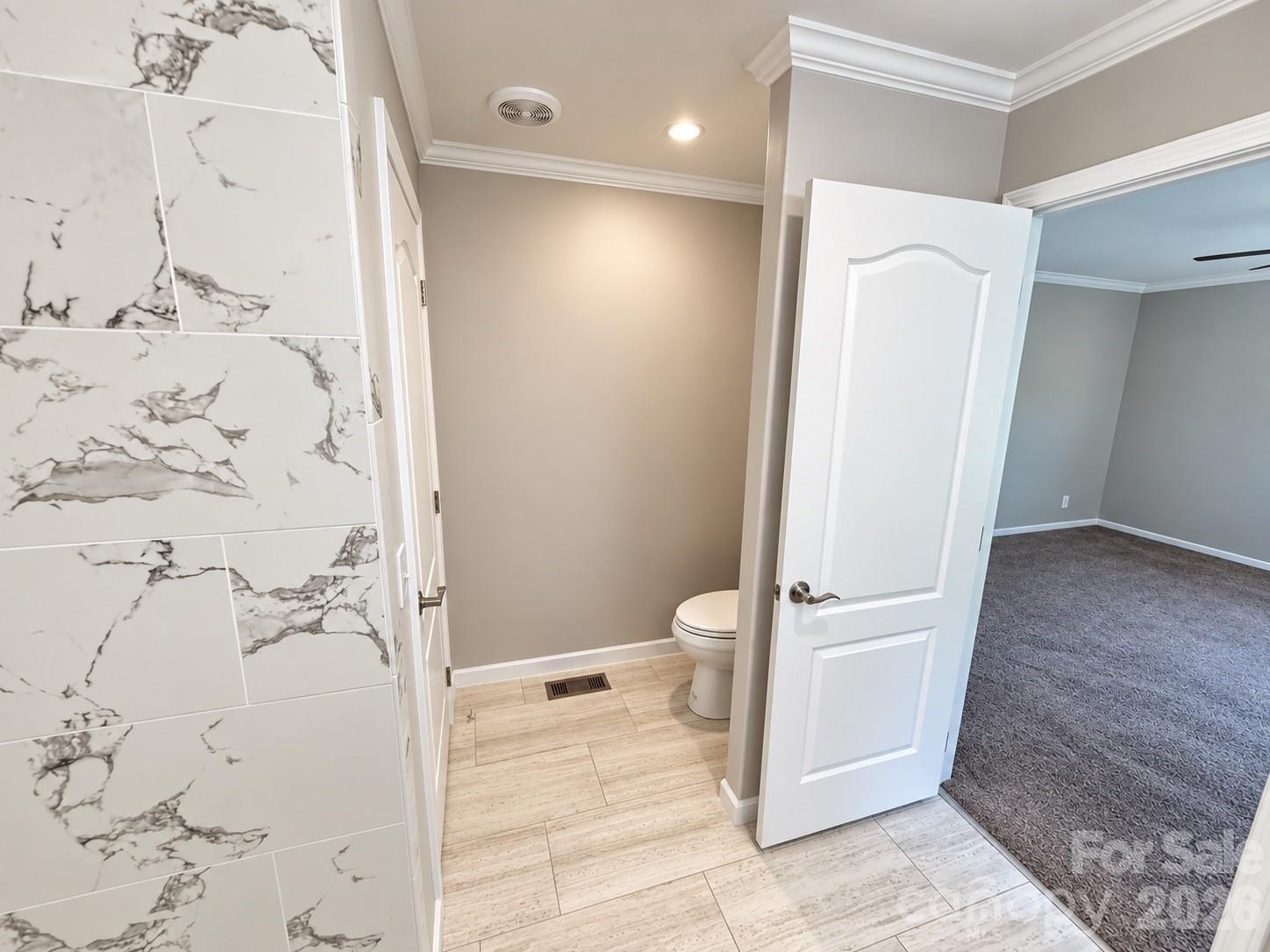 5217 Canterbury Drive Property Photo 16