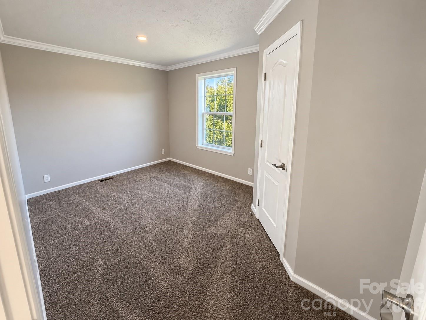5217 Canterbury Drive Property Photo 19