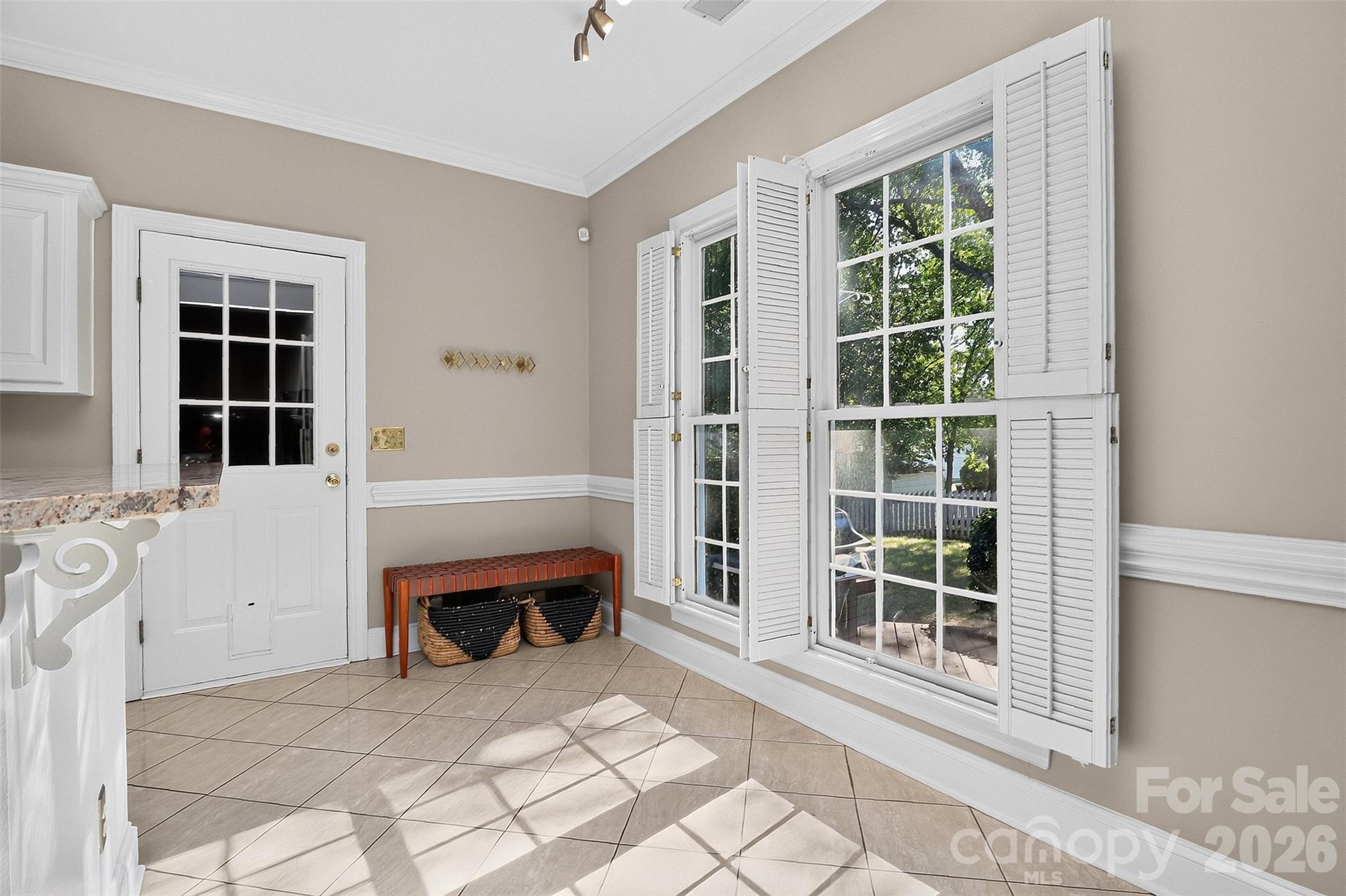 3301 Dairy Farm Lane Property Photo 13