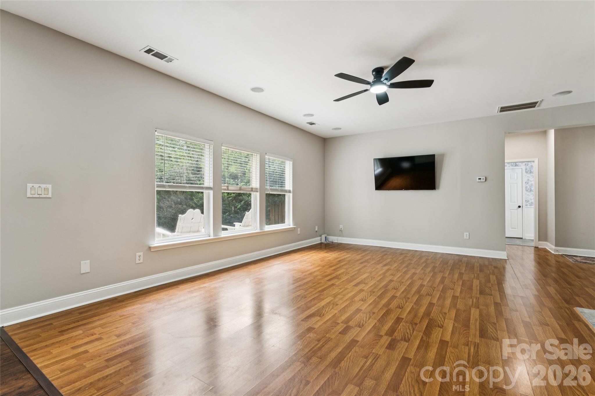 6934 Evanton Loch Road Property Photo 7
