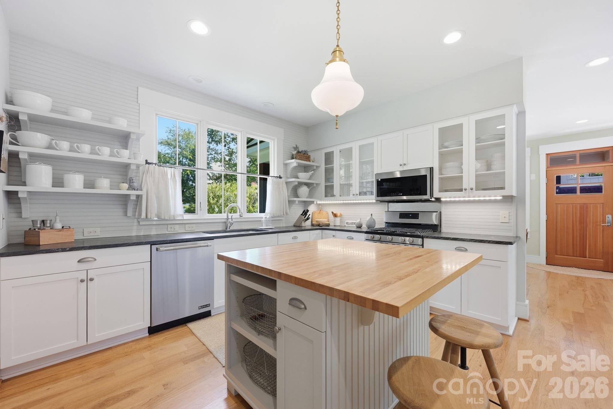 415 Goodrum Street Property Photo 7