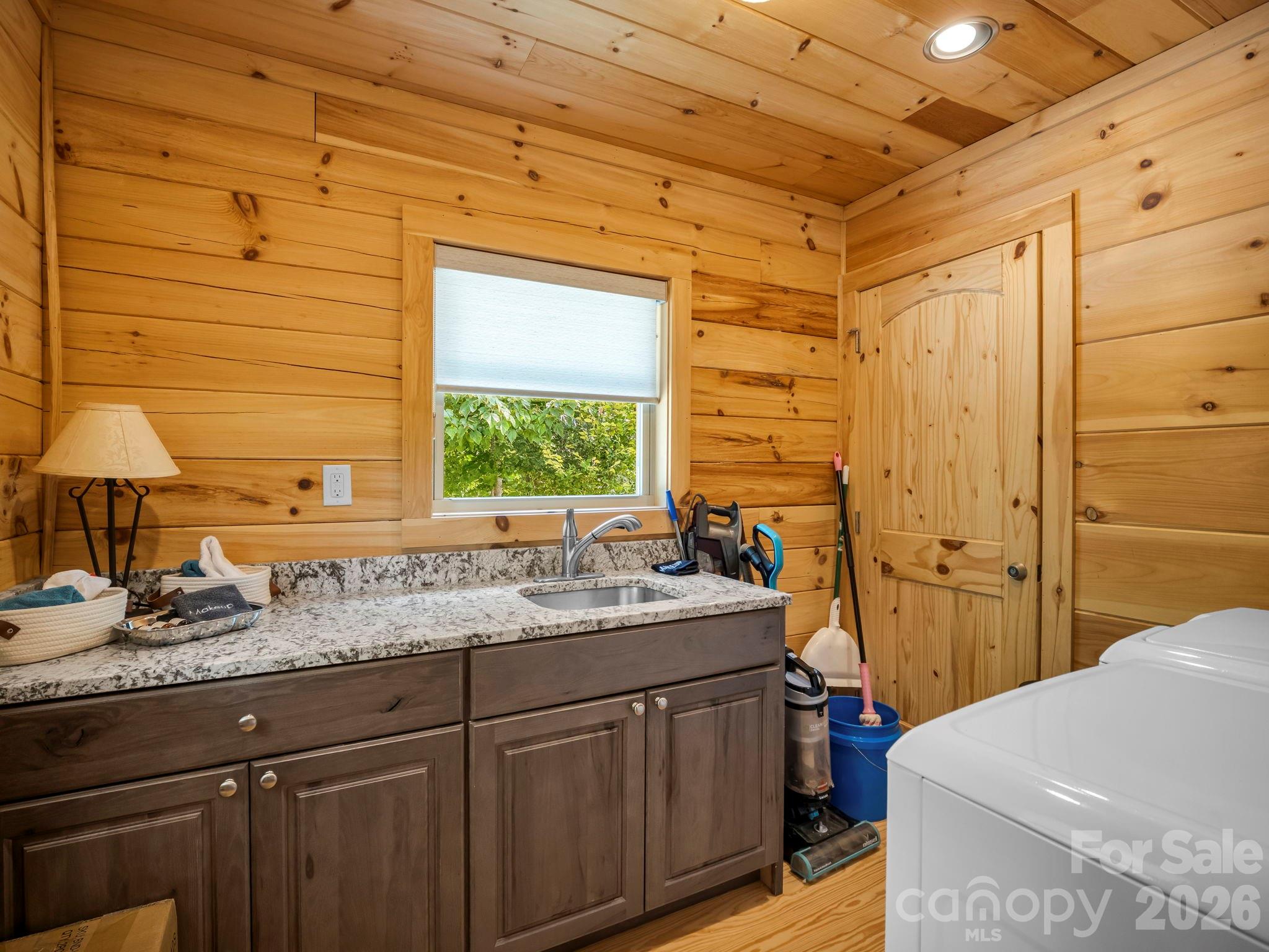 167 Hawks Nest Trail Property Photo 20