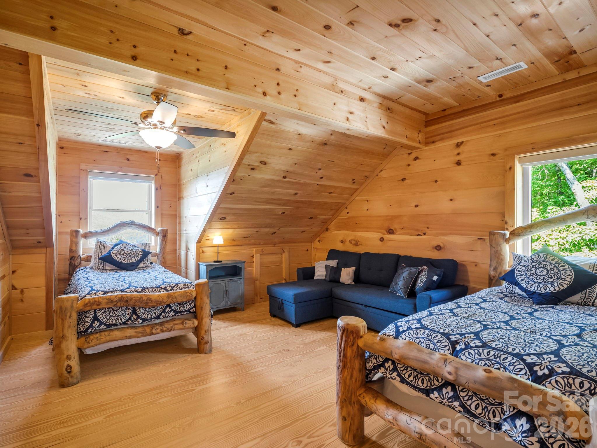 167 Hawks Nest Trail Property Photo 22
