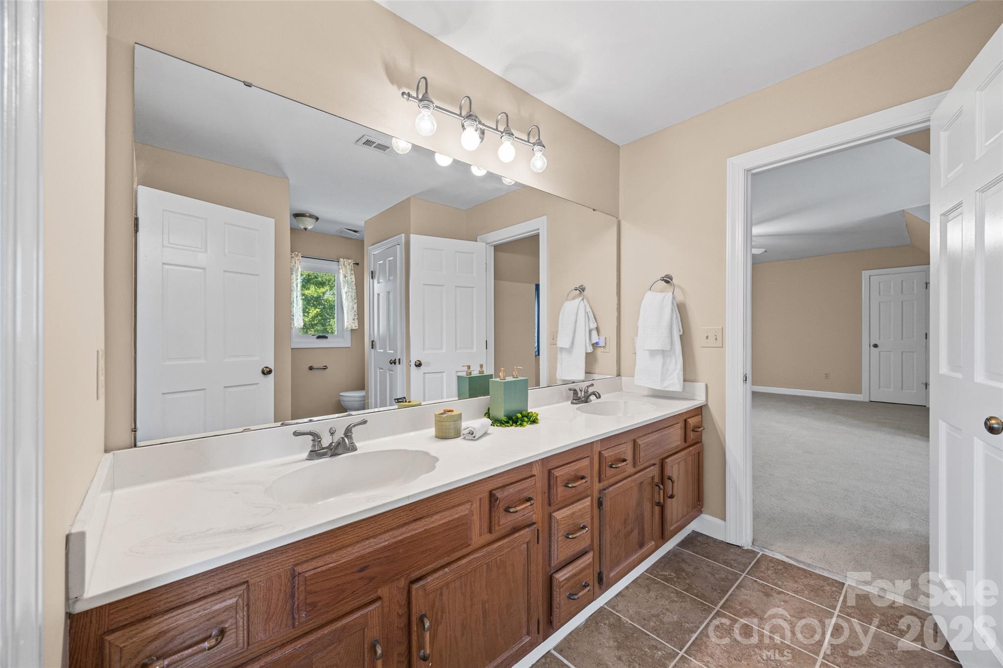 2129 Squire Road Property Photo 23