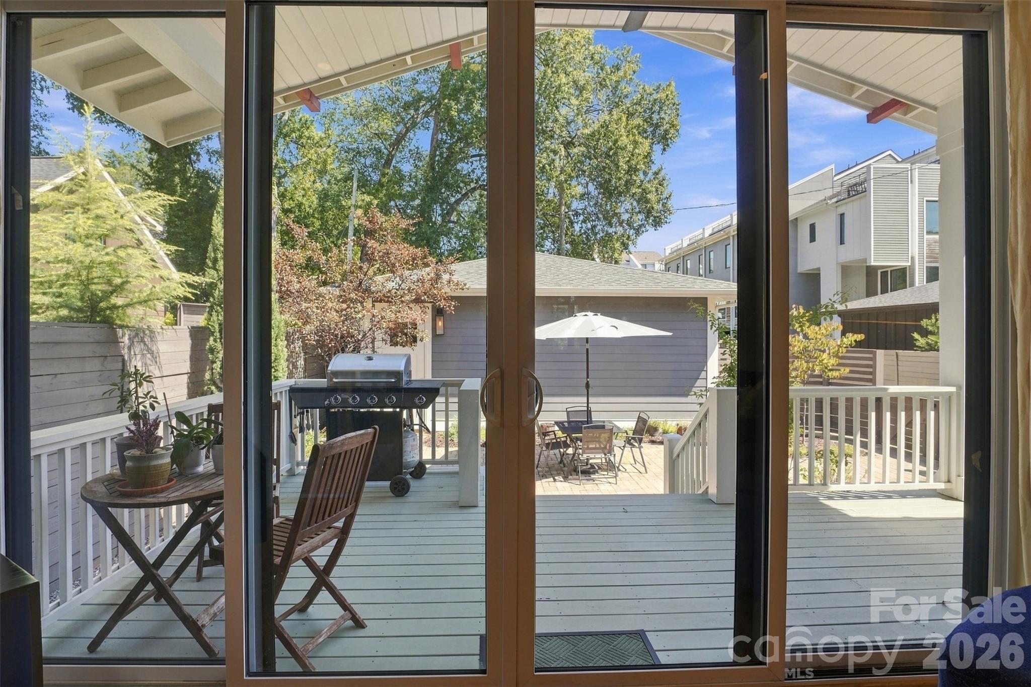 2649 Chesterfield Avenue Property Photo 23