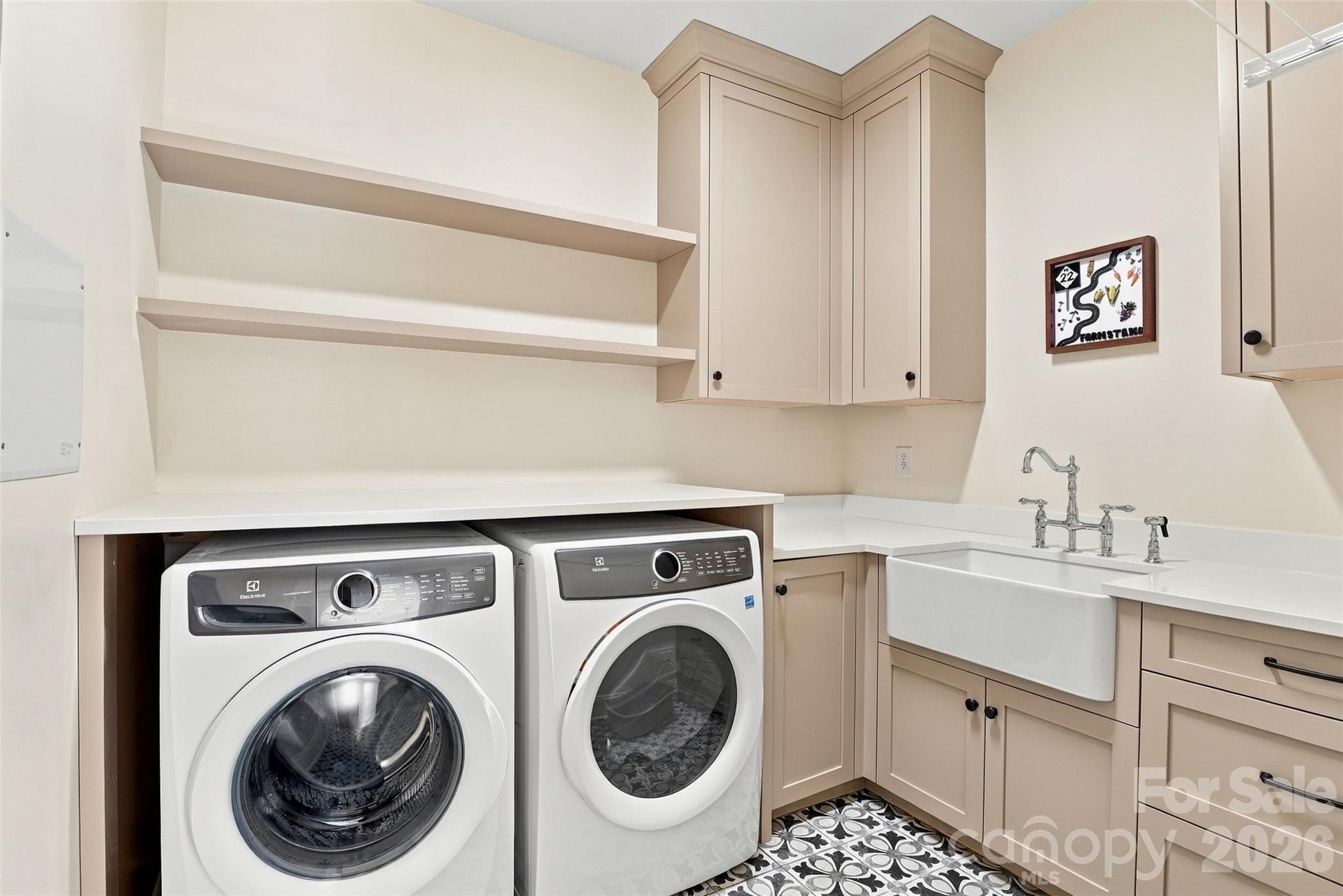 2649 Chesterfield Avenue Property Photo 34