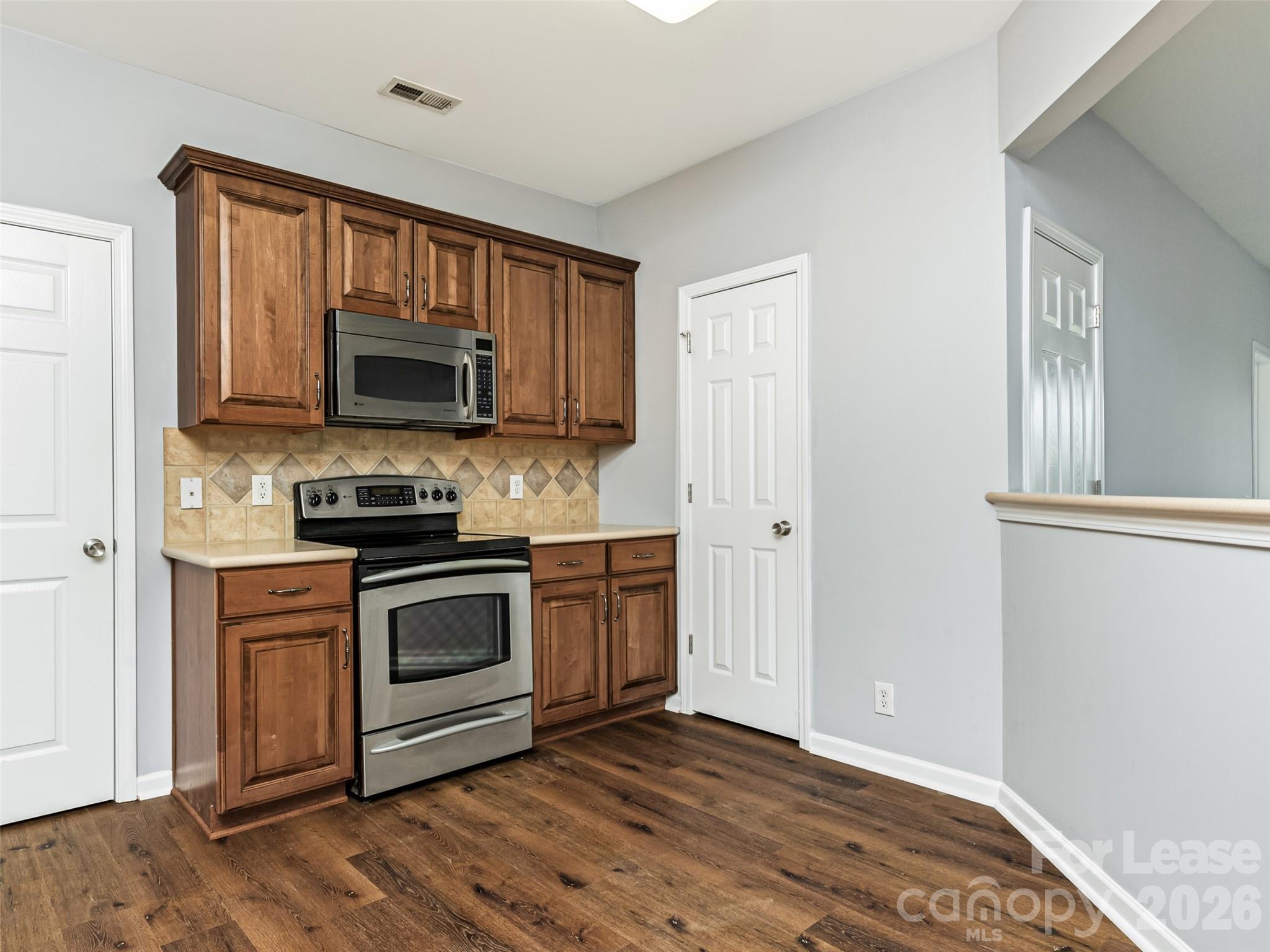 3172 Margellina Drive Property Photo 7