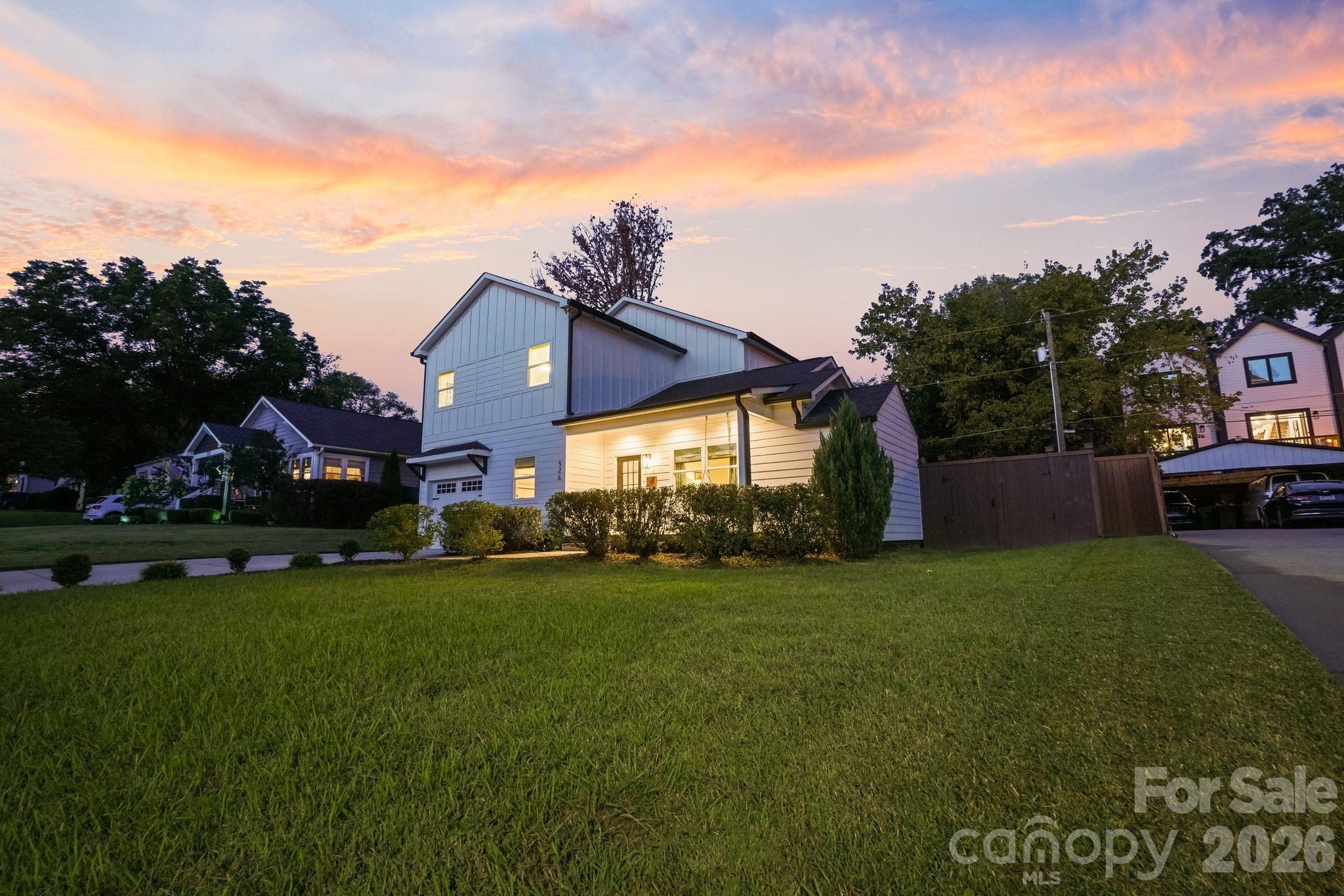 526 Seldon Drive Property Photo 2