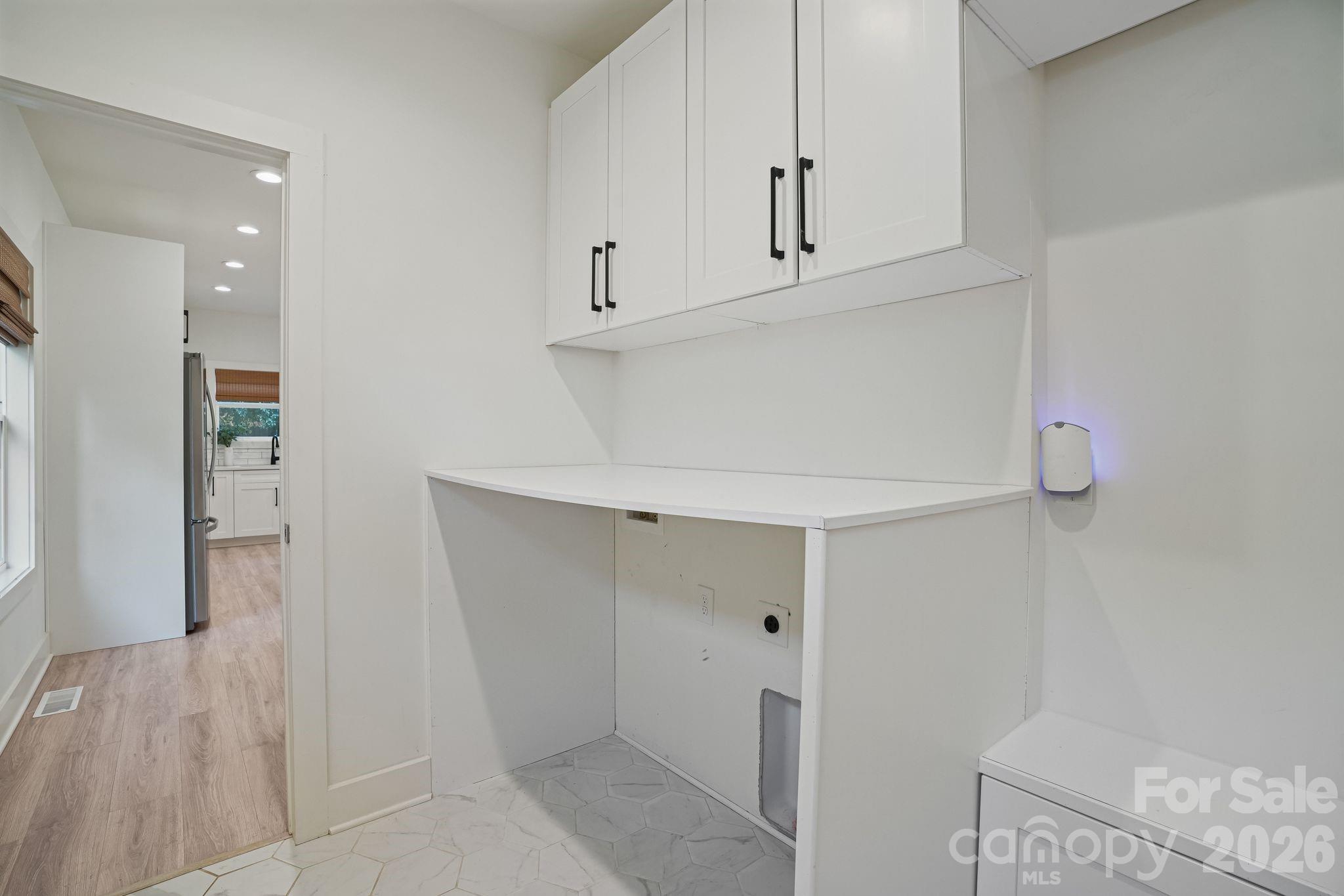 526 Seldon Drive Property Photo 22