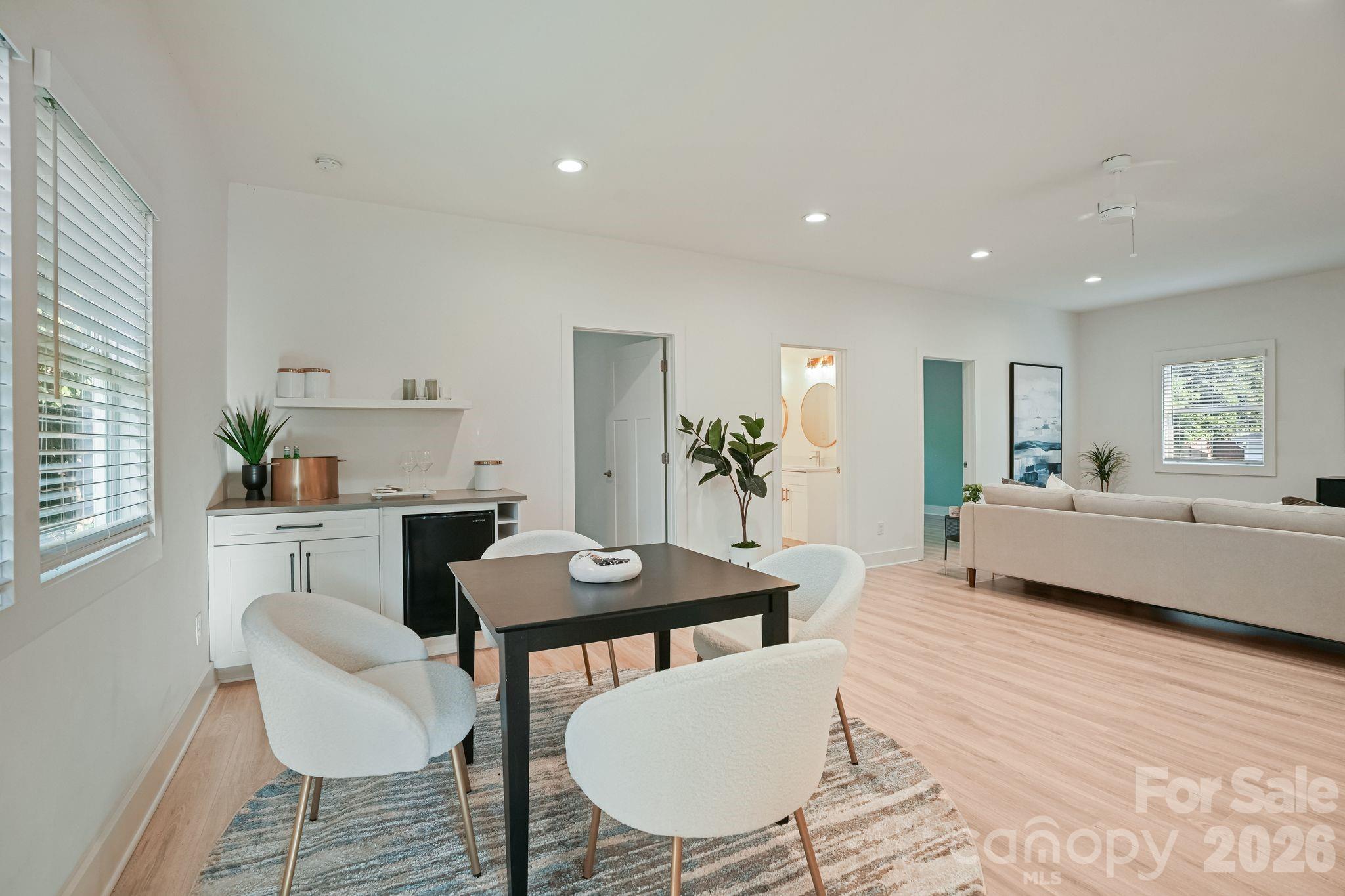 526 Seldon Drive Property Photo 26