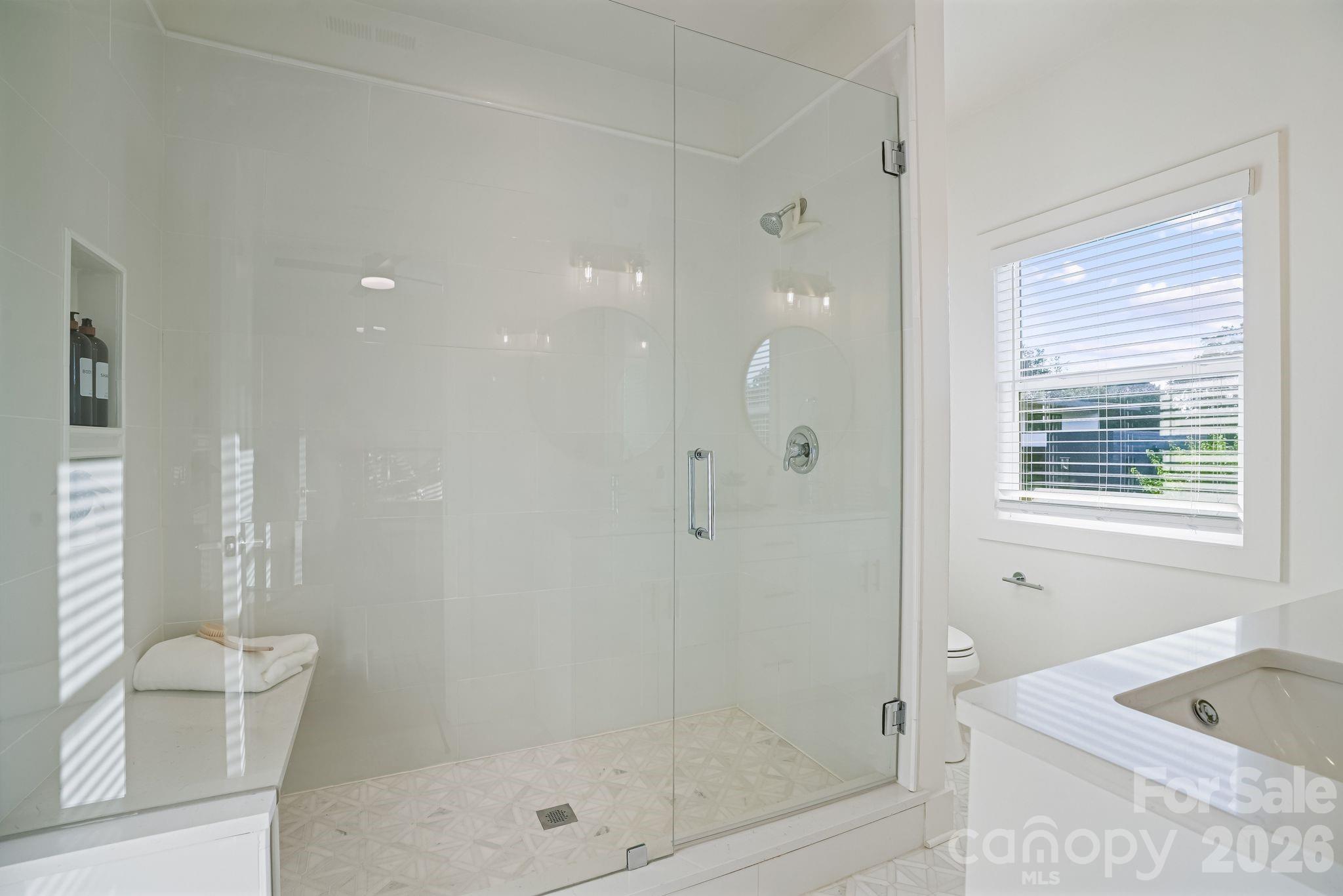 526 Seldon Drive Property Photo 30