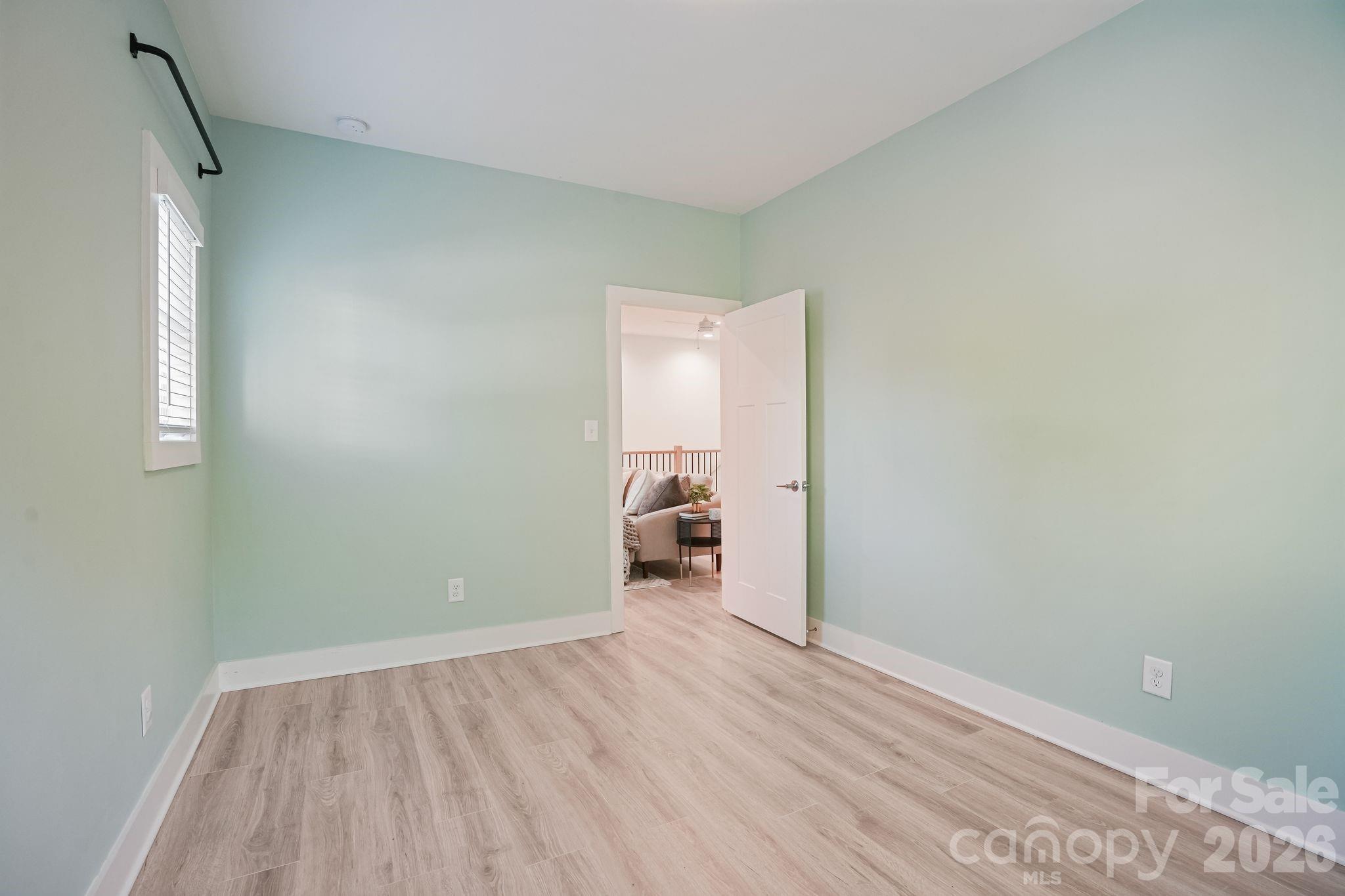 526 Seldon Drive Property Photo 36