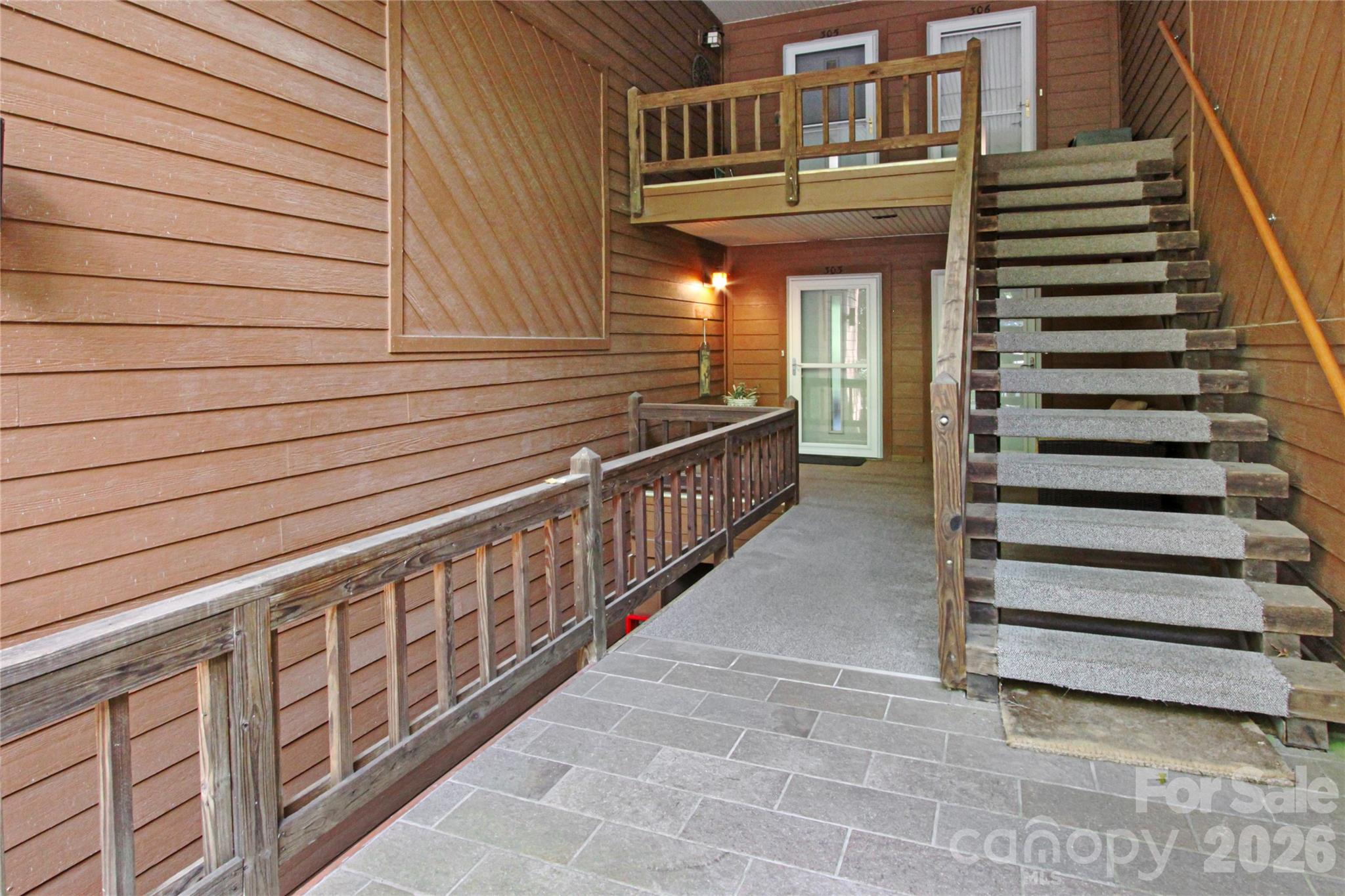 73 Toxaway Views Drive 303 Property Photo 3